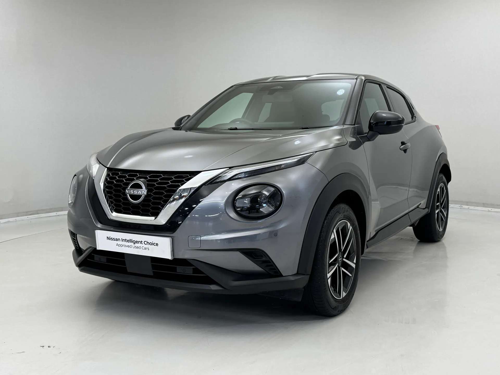 A 2025 NISSAN JUKE 1.0 DiG-T N-Connecta 5dr A 2025 NISSAN JUKE 1.0 DiG-T N-Connecta 5dr