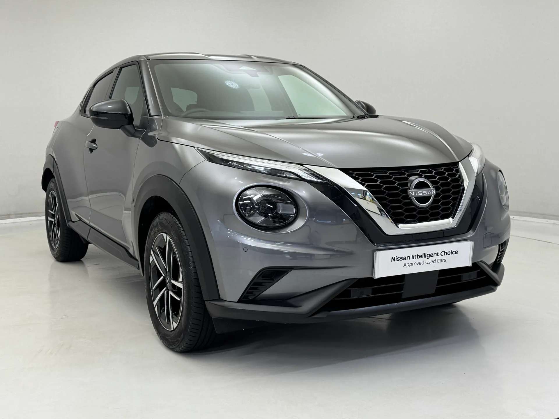 A 2025 NISSAN JUKE 1.0 DiG-T N-Connecta 5dr A 2025 NISSAN JUKE 1.0 DiG-T N-Connecta 5dr