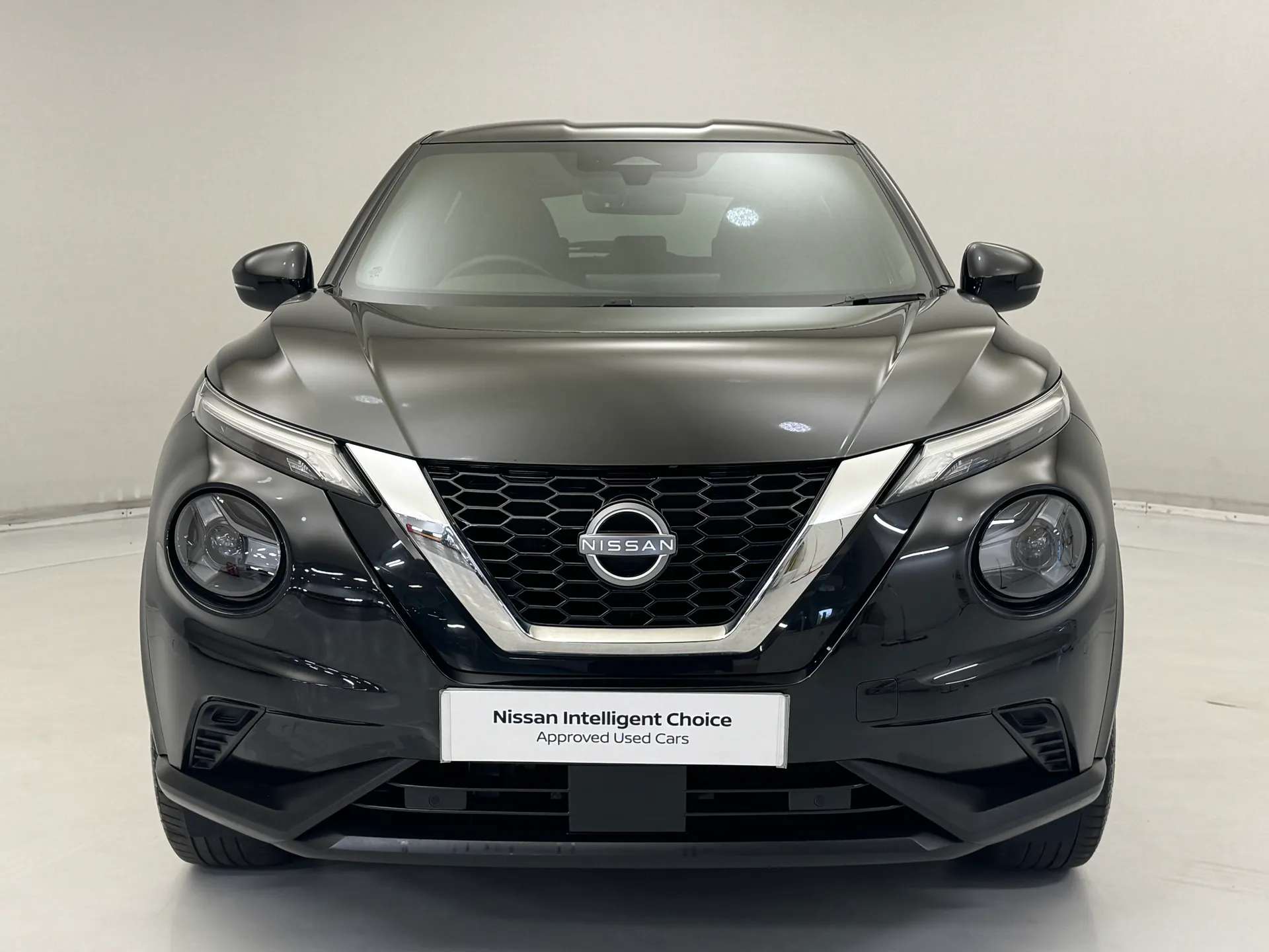 A 2024 NISSAN JUKE 1.0 DiG-T N-Connecta 5dr A 2024 NISSAN JUKE 1.0 DiG-T N-Connecta 5dr