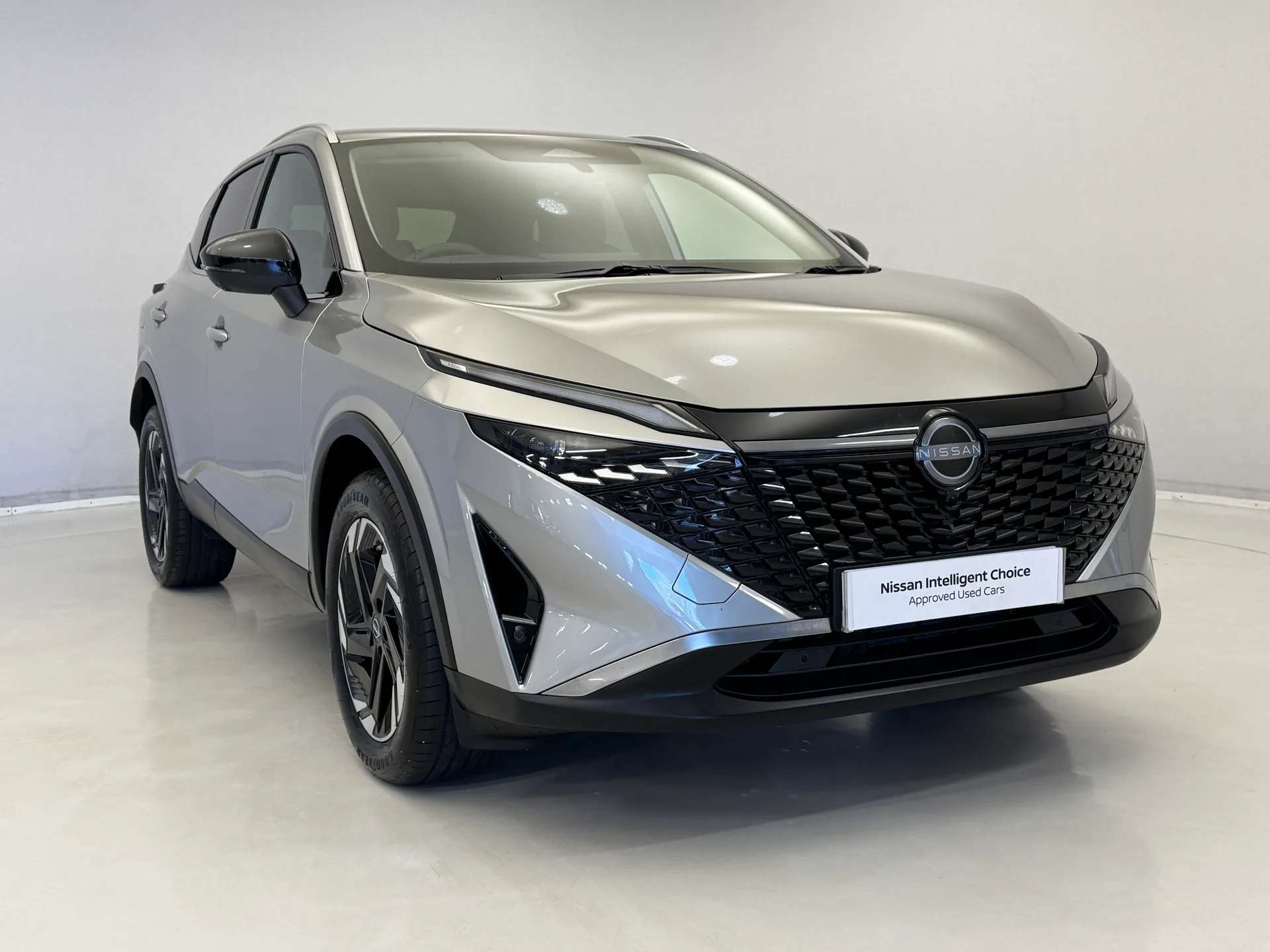 A 2025 NISSAN QASHQAI 1.3 DiG-T MH N-Connecta 5dr A 2025 NISSAN QASHQAI 1.3 DiG-T MH N-Connecta 5dr