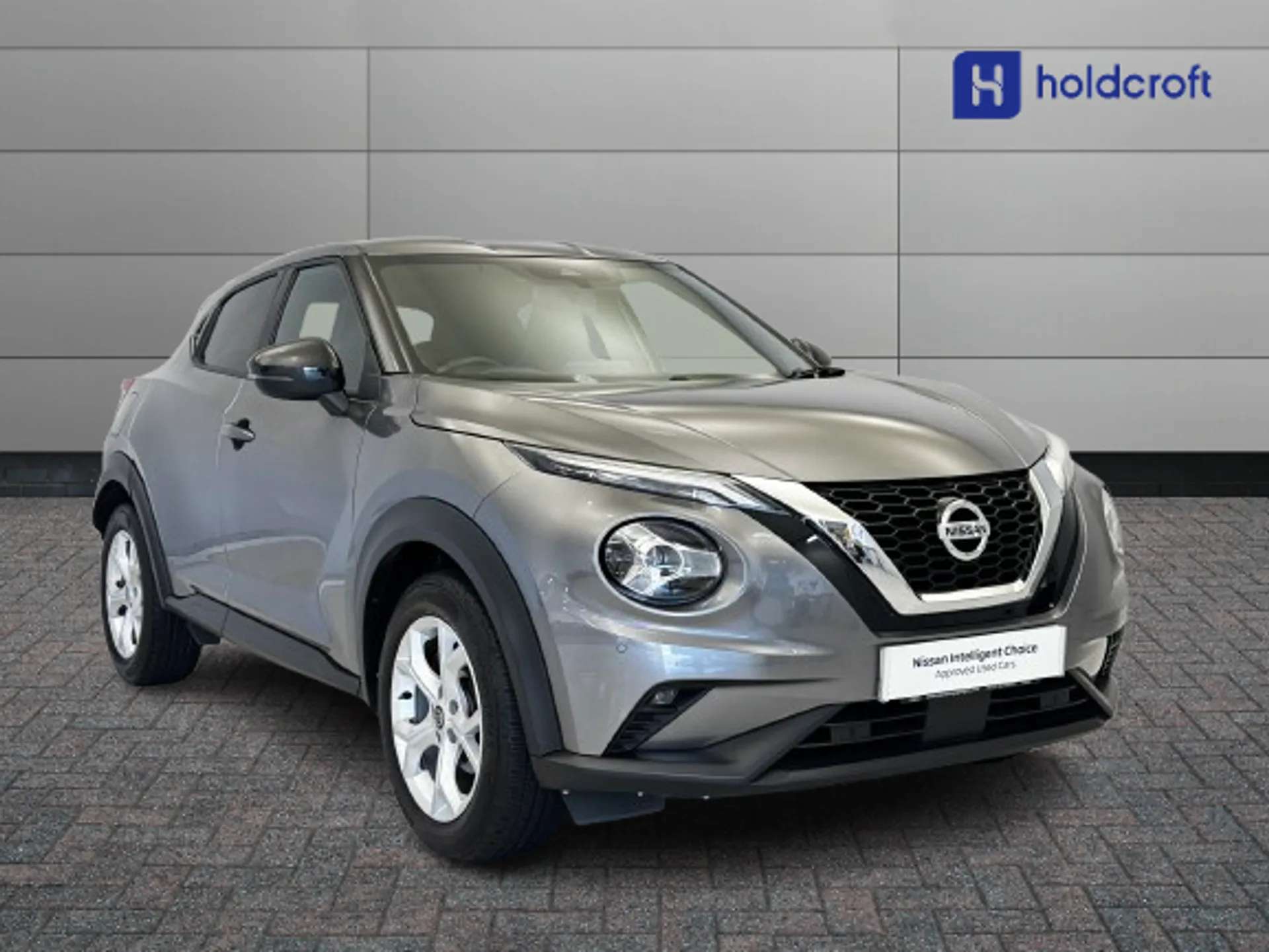 A 2020 NISSAN JUKE 1.0 DiG-T N-Connecta 5dr A 2020 NISSAN JUKE 1.0 DiG-T N-Connecta 5dr