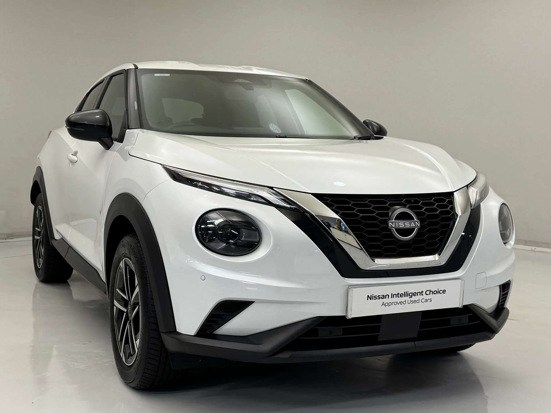 A 2025 NISSAN JUKE 1.0 DiG-T N-Connecta 5dr A 2025 NISSAN JUKE 1.0 DiG-T N-Connecta 5dr