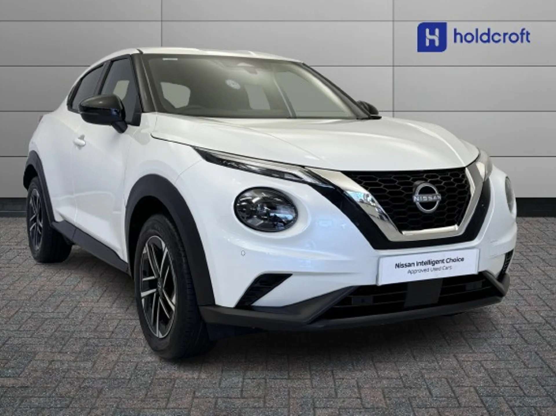 A 2025 NISSAN JUKE 1.0 DiG-T N-Connecta 5dr A 2025 NISSAN JUKE 1.0 DiG-T N-Connecta 5dr