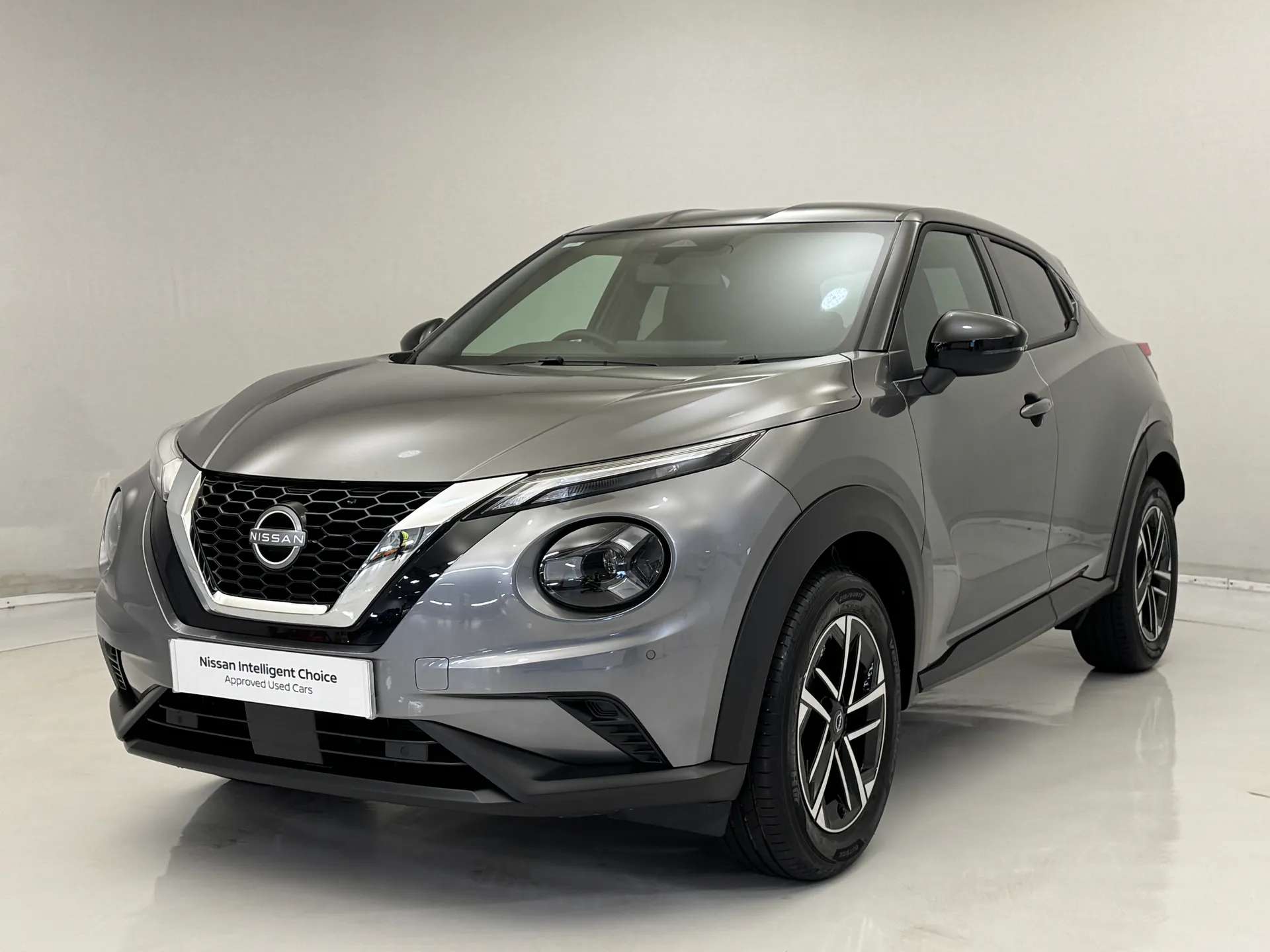A 2025 NISSAN JUKE 1.0 DiG-T N-Connecta 5dr A 2025 NISSAN JUKE 1.0 DiG-T N-Connecta 5dr