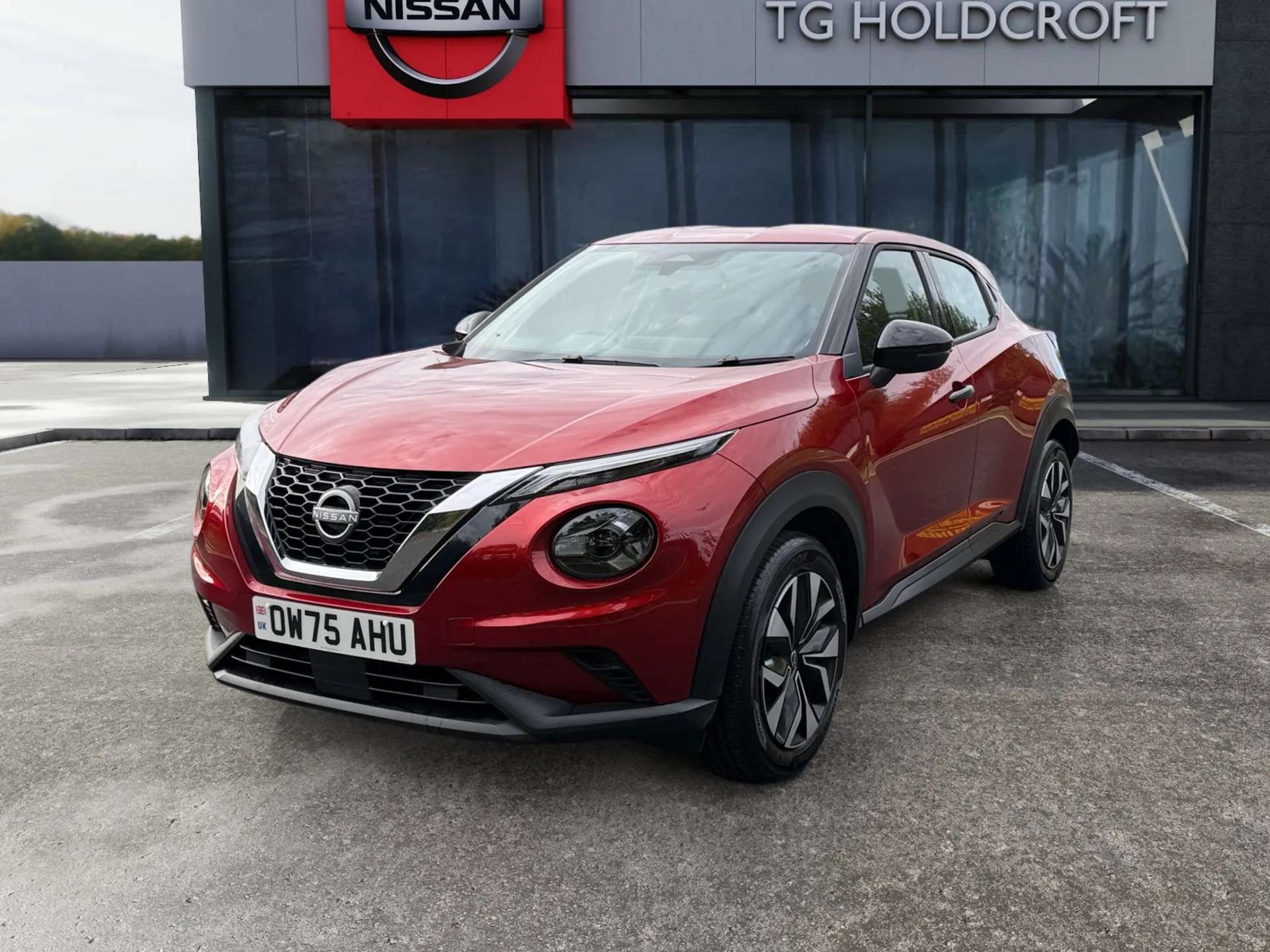 A 2025 NISSAN JUKE 1.0 DiG-T N-Connecta 5dr A 2025 NISSAN JUKE 1.0 DiG-T N-Connecta 5dr