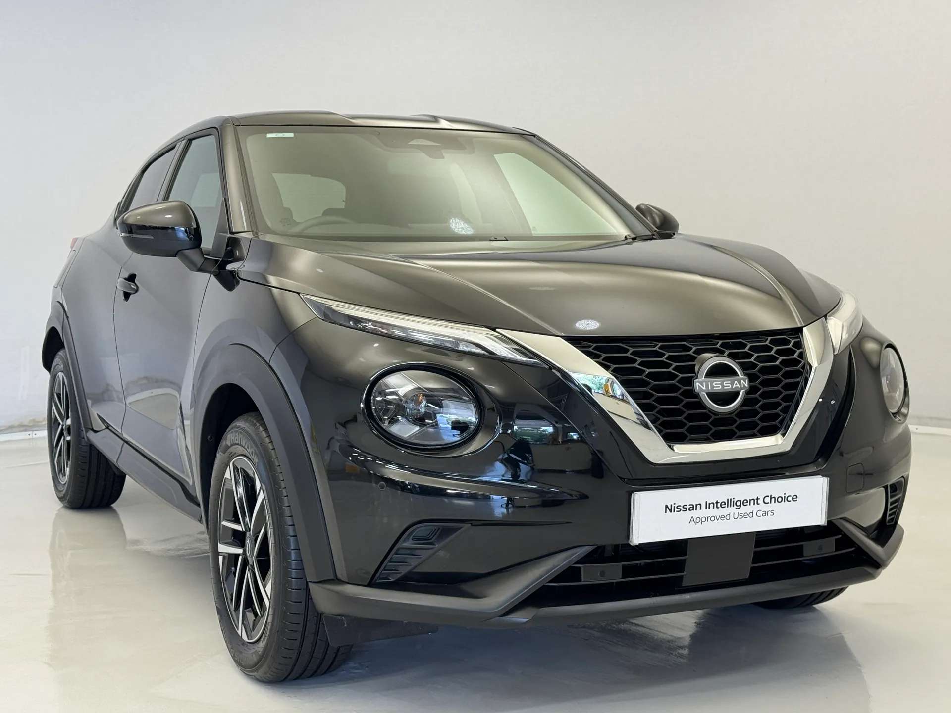 A 2025 NISSAN JUKE 1.0 DiG-T N-Connecta 5dr A 2025 NISSAN JUKE 1.0 DiG-T N-Connecta 5dr