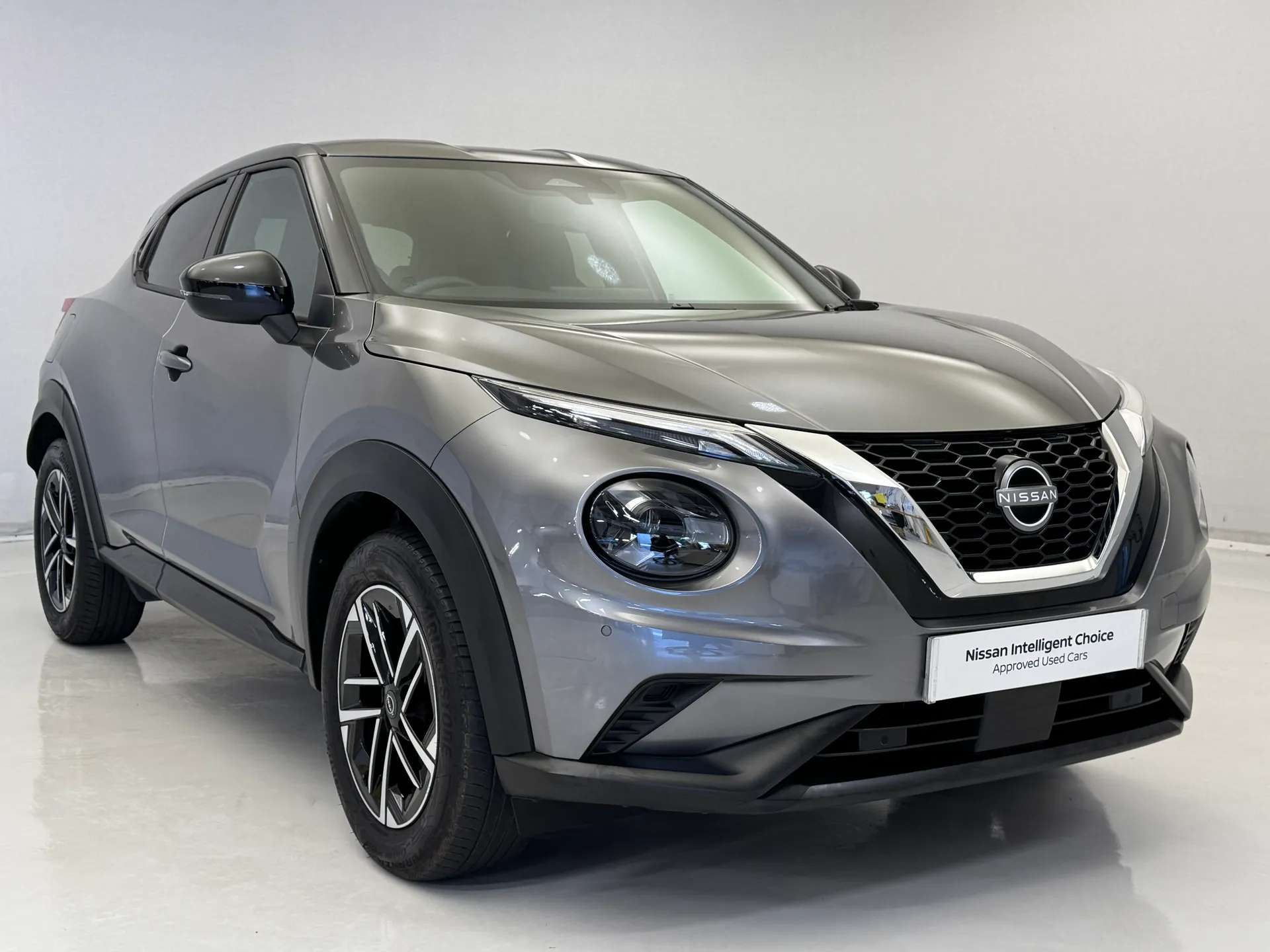 A 2025 NISSAN JUKE 1.0 DiG-T N-Connecta 5dr A 2025 NISSAN JUKE 1.0 DiG-T N-Connecta 5dr