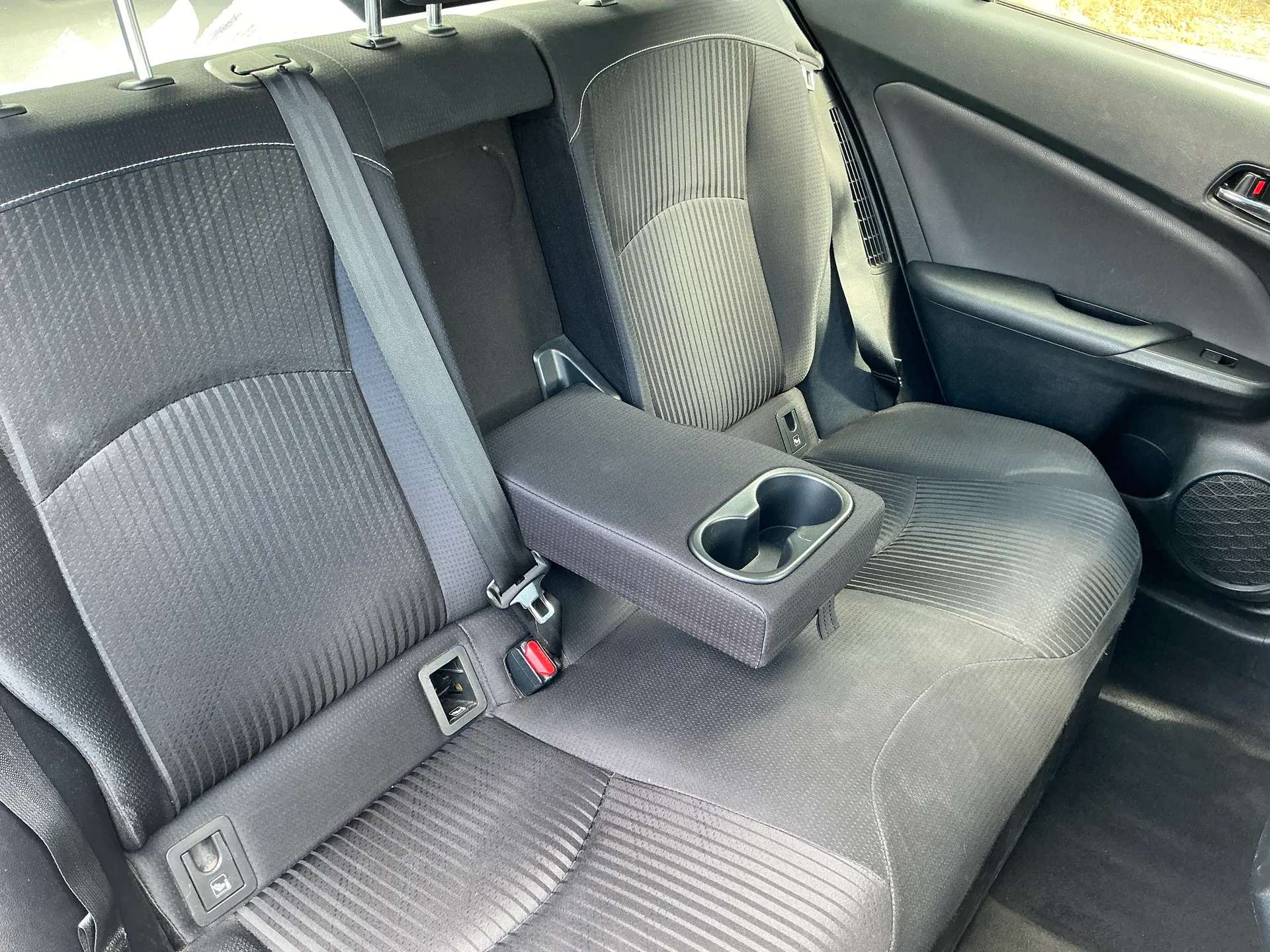 2021 TOYOTA PRIUS 2021 TOYOTA PRIUS