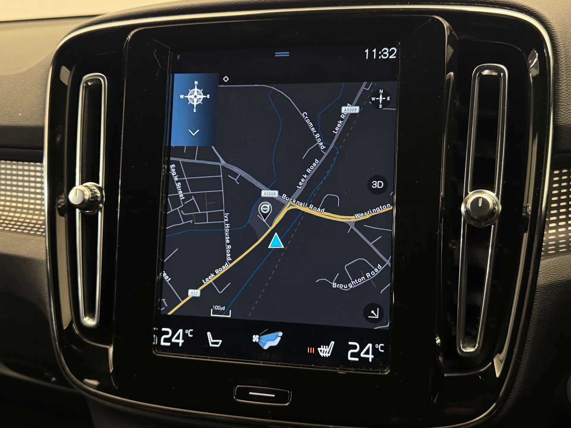 2020 VOLVO XC40 2020 VOLVO XC40