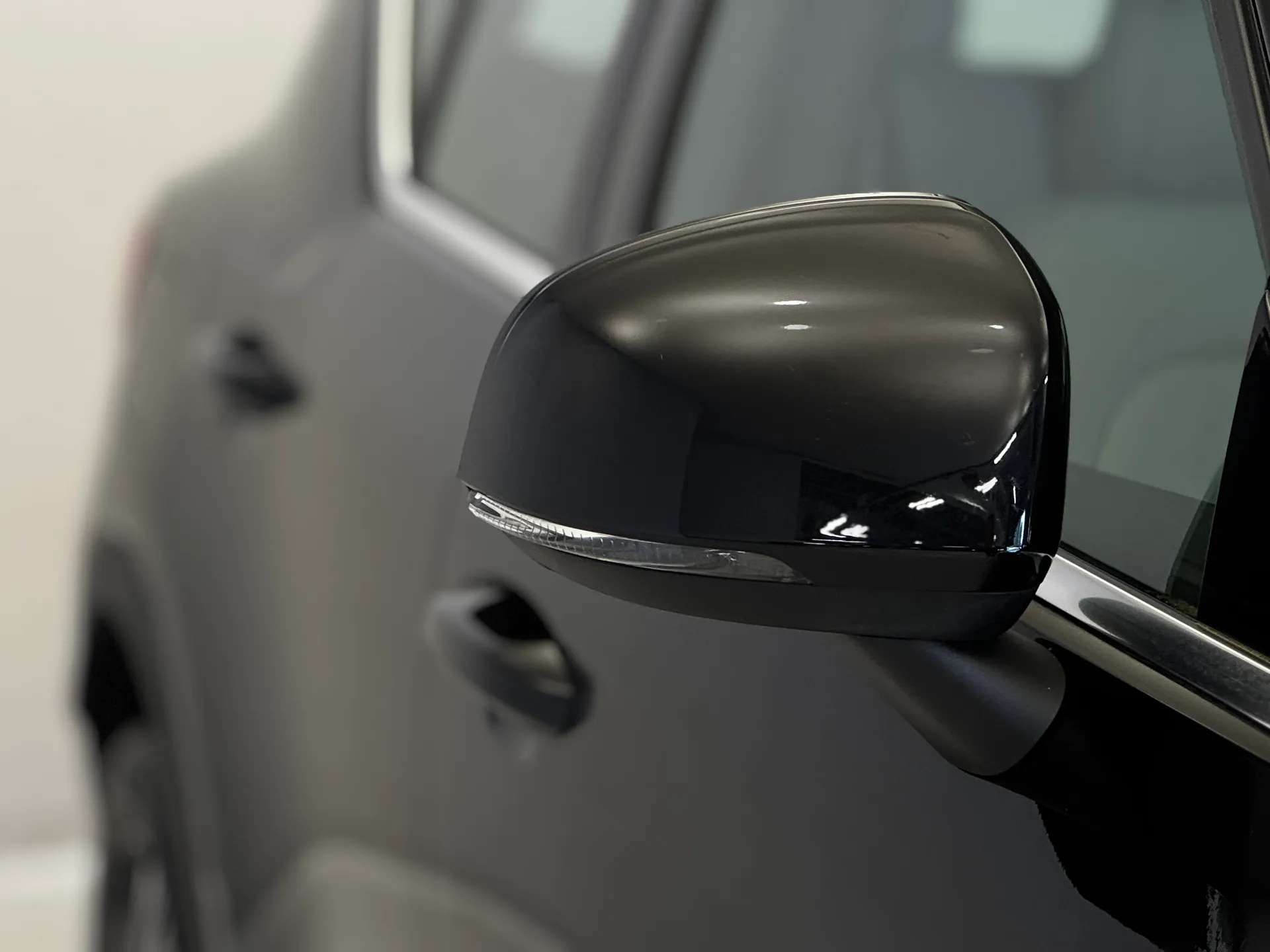 2020 VOLVO XC40 2020 VOLVO XC40