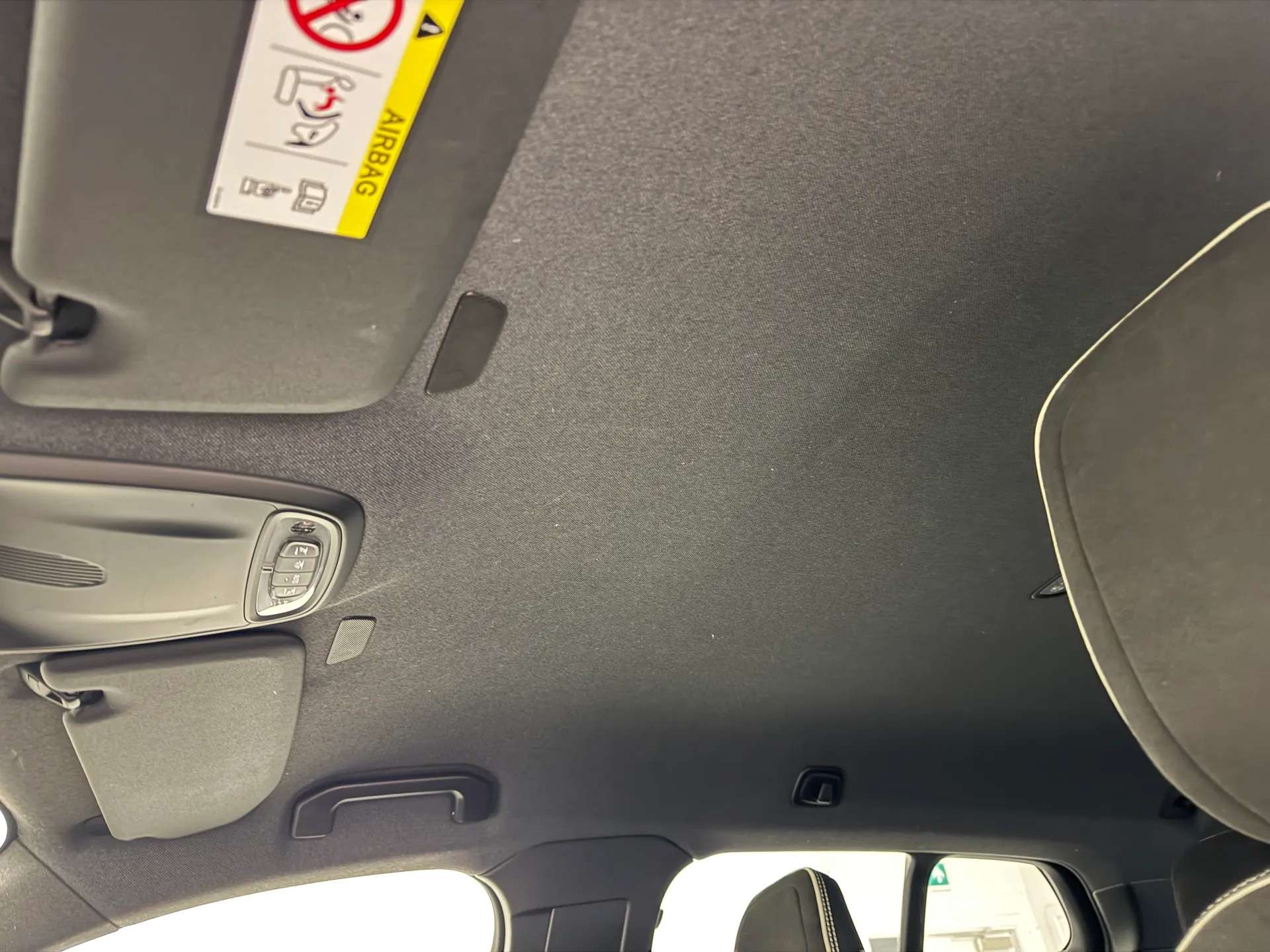 2020 VOLVO XC40 2020 VOLVO XC40