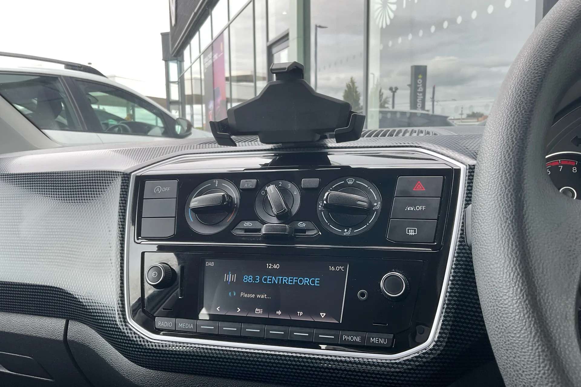 2020 VOLKSWAGEN UP 2020 VOLKSWAGEN UP