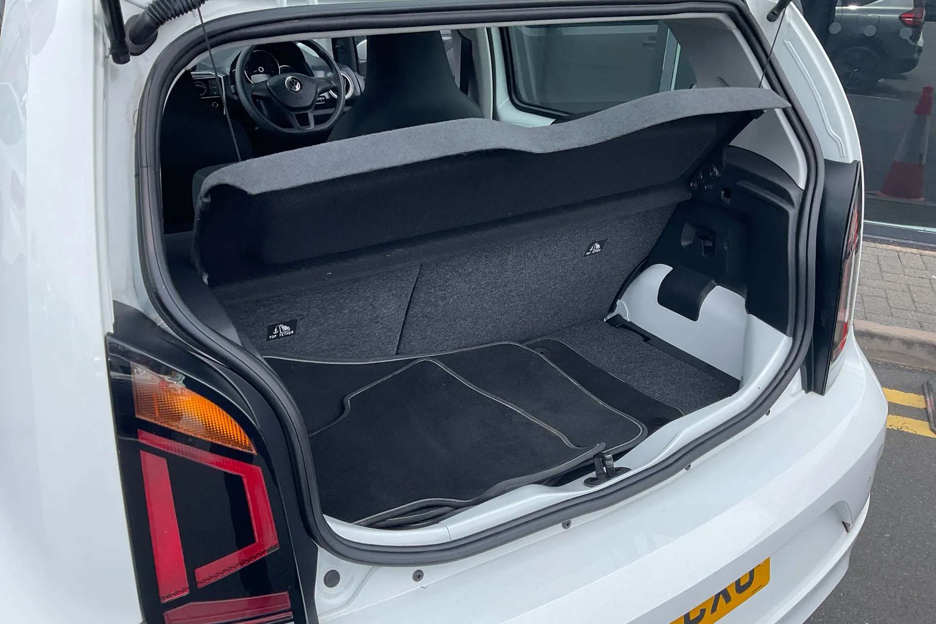2020 VOLKSWAGEN UP 2020 VOLKSWAGEN UP