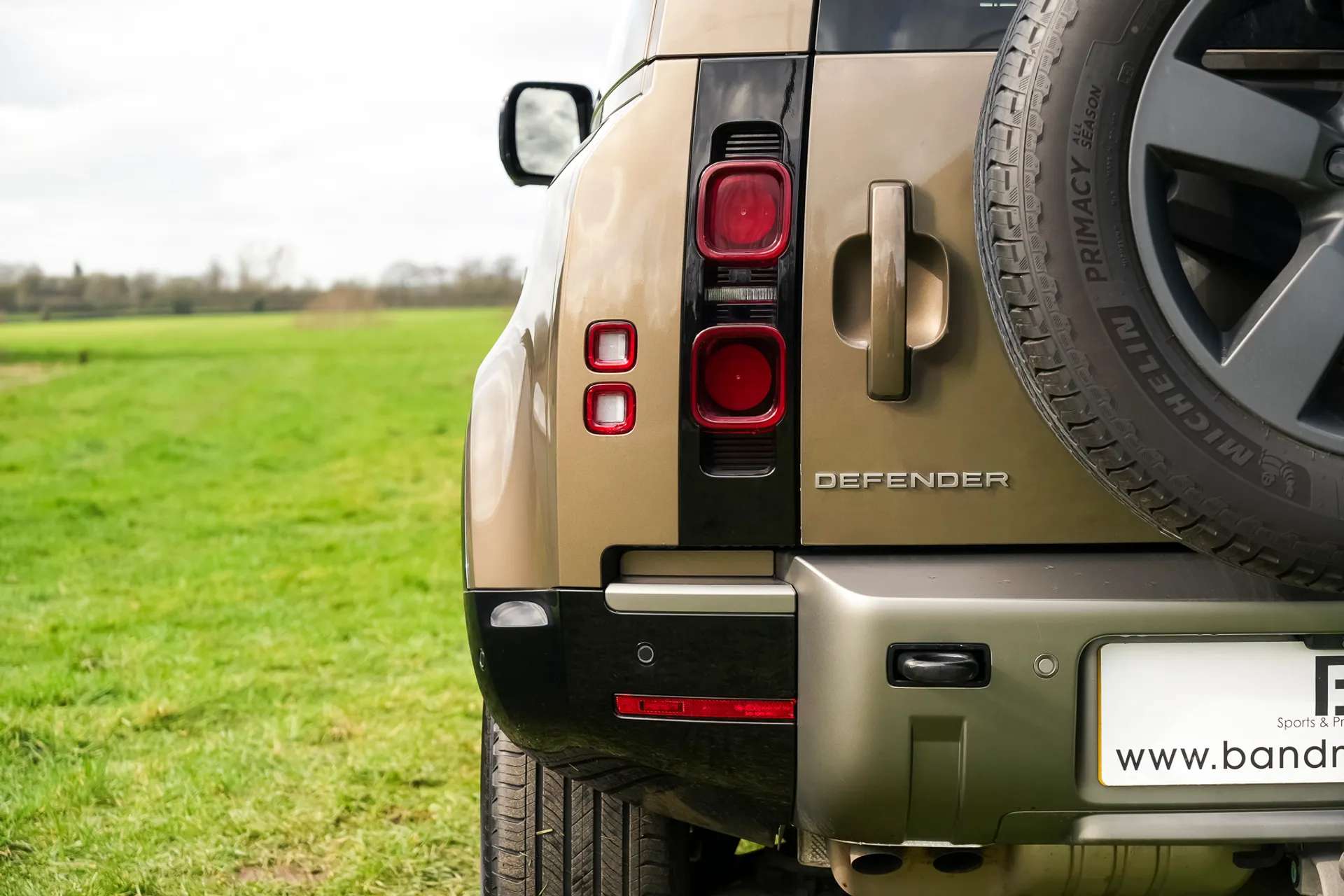 2025 LAND ROVER DEFENDER 2025 LAND ROVER DEFENDER
