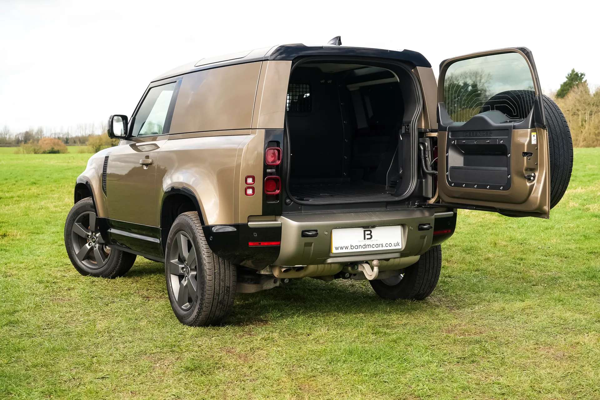 2025 LAND ROVER DEFENDER 2025 LAND ROVER DEFENDER