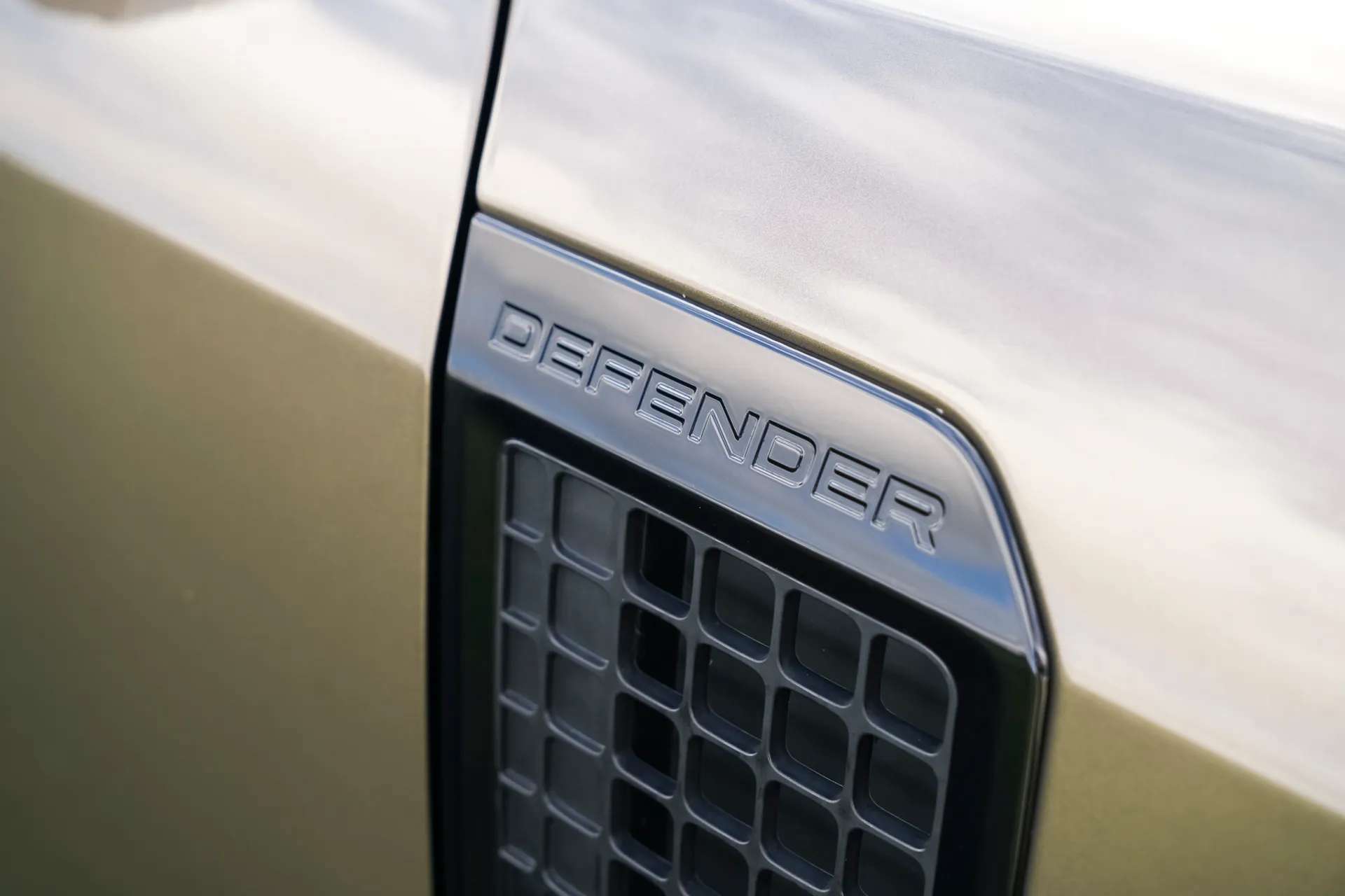 2025 LAND ROVER DEFENDER 2025 LAND ROVER DEFENDER
