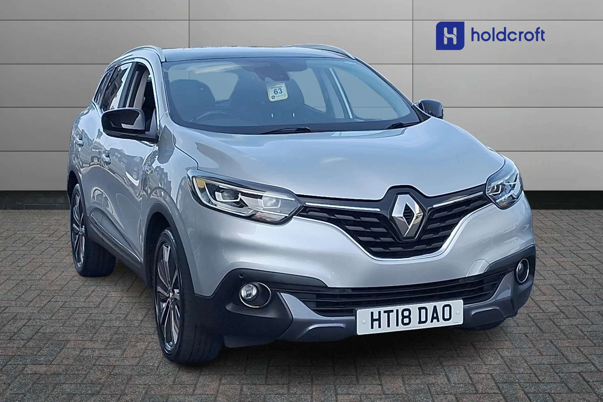 A 2018 RENAULT KADJAR 1.2 TCE Signature Nav 5dr A 2018 RENAULT KADJAR 1.2 TCE Signature Nav 5dr