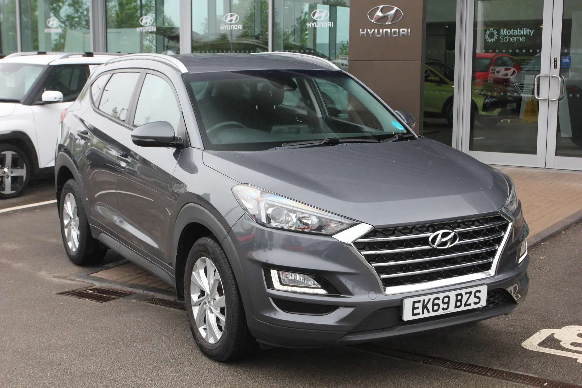 A 2019 HYUNDAI TUCSON 1.6 GDi SE Nav 5dr 2WD A 2019 HYUNDAI TUCSON 1.6 GDi SE Nav 5dr 2WD