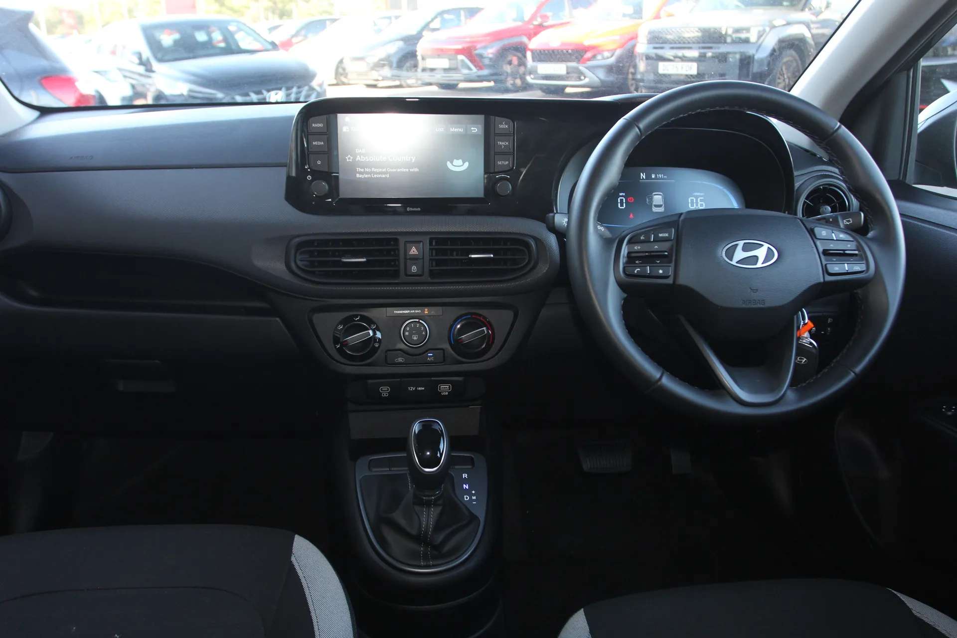 2023 HYUNDAI I10 2023 HYUNDAI I10