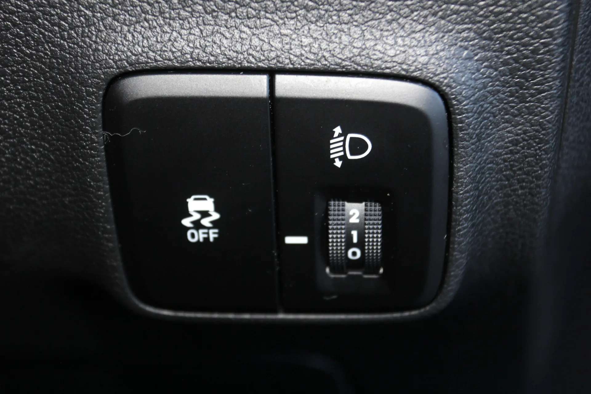 2023 HYUNDAI I10 2023 HYUNDAI I10