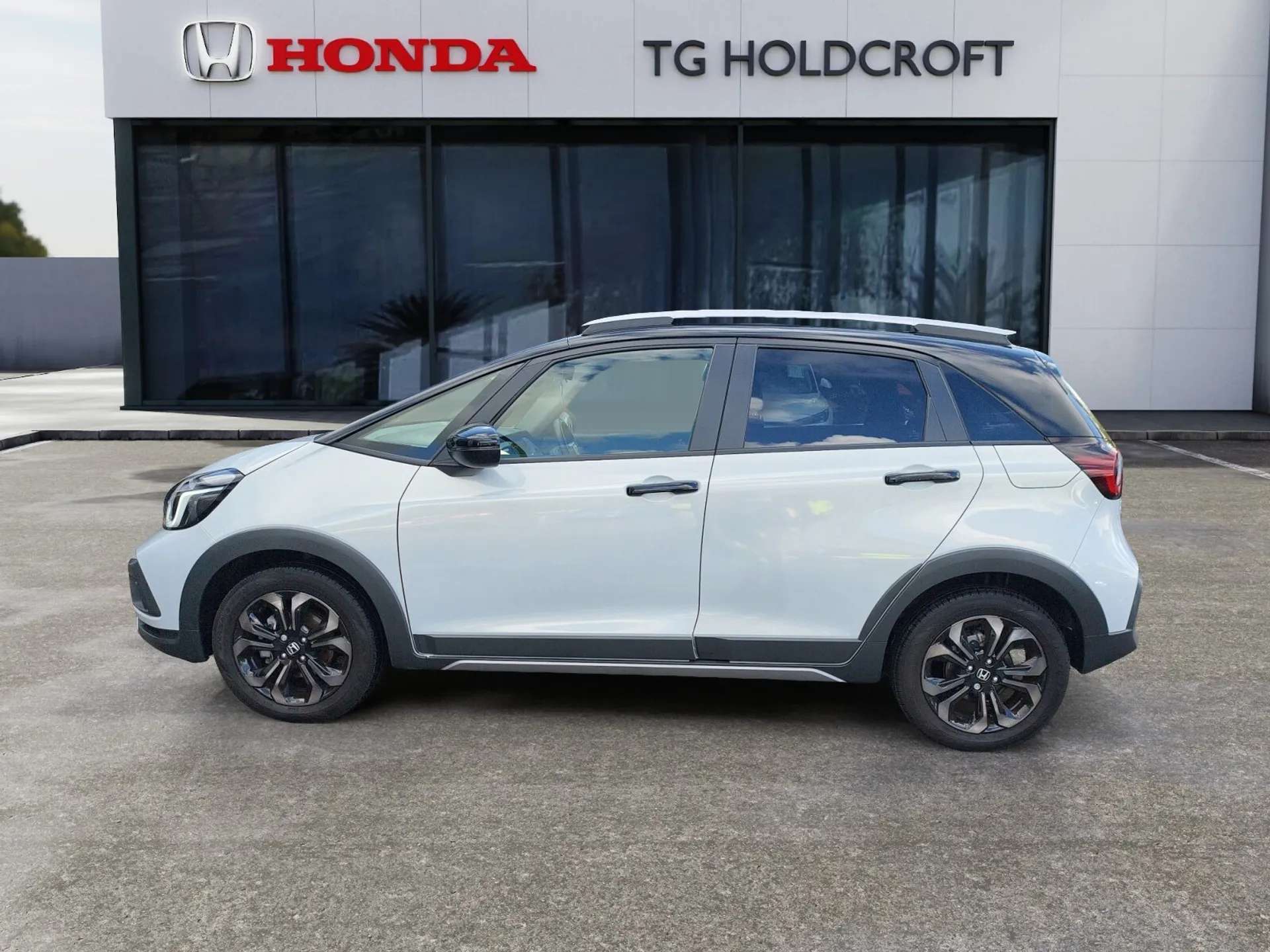 A 2025 HONDA JAZZ 1.5 i-MMD Hybrid Crosstar Advance 5dr eCVT A 2025 HONDA JAZZ 1.5 i-MMD Hybrid Crosstar Advance 5dr eCVT