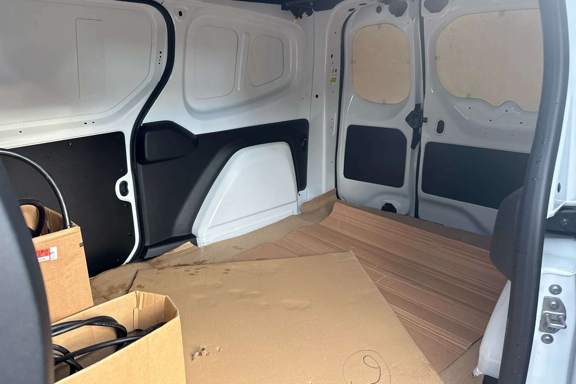 2025 RENAULT KANGOO 2025 RENAULT KANGOO