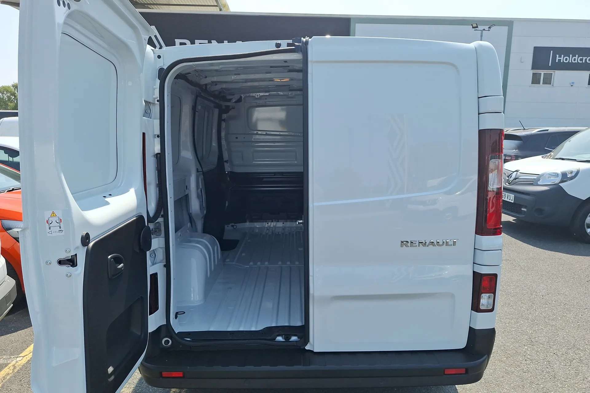 2025 RENAULT TRAFIC 2025 RENAULT TRAFIC