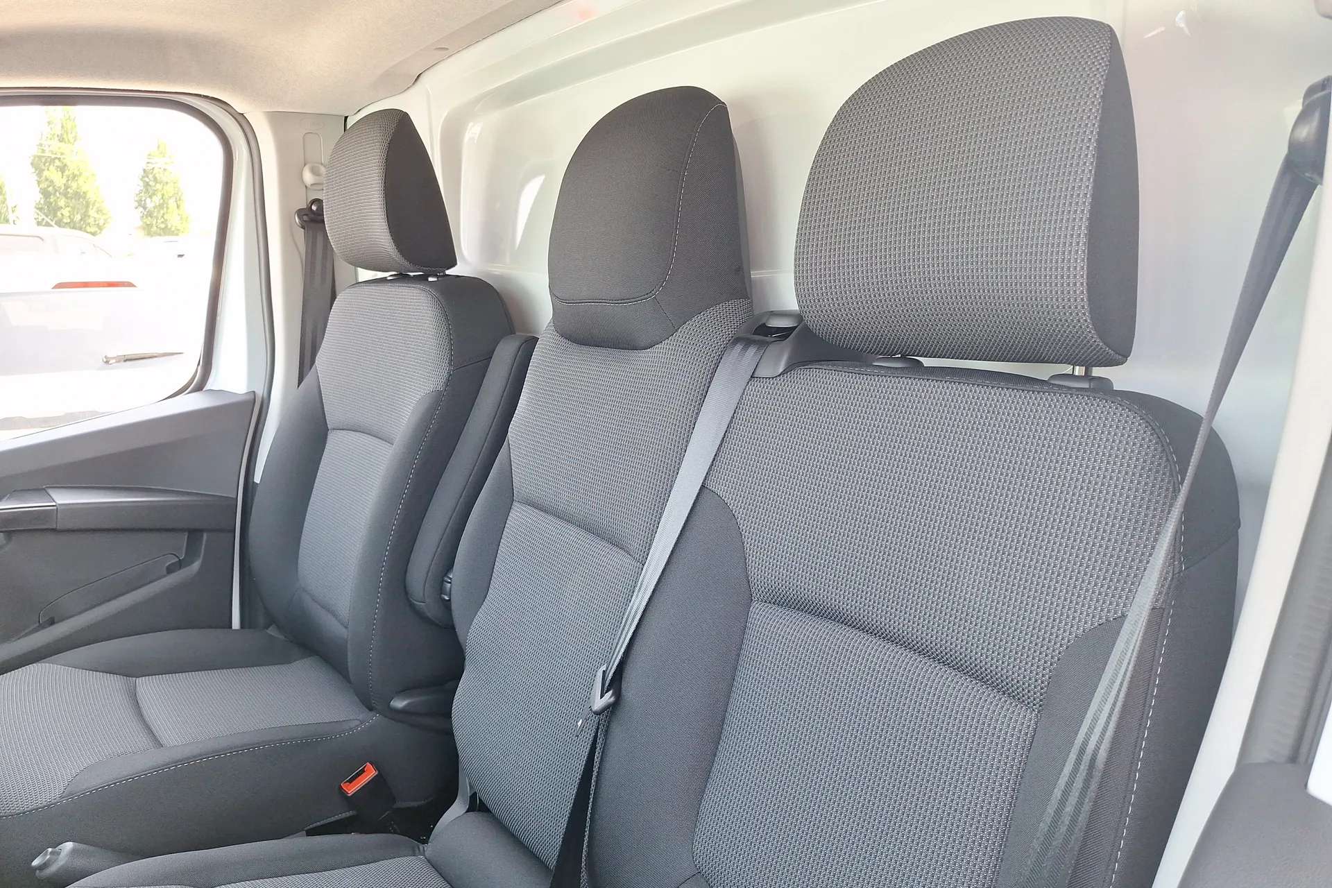 2025 RENAULT TRAFIC 2025 RENAULT TRAFIC