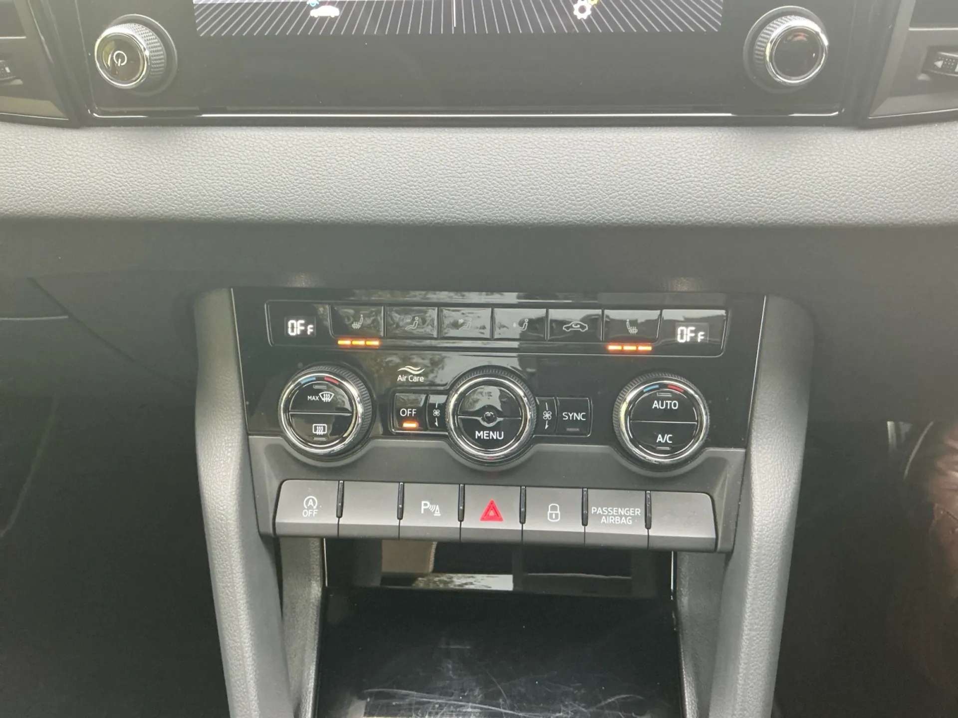 2024 SKODA KAROQ 2024 SKODA KAROQ