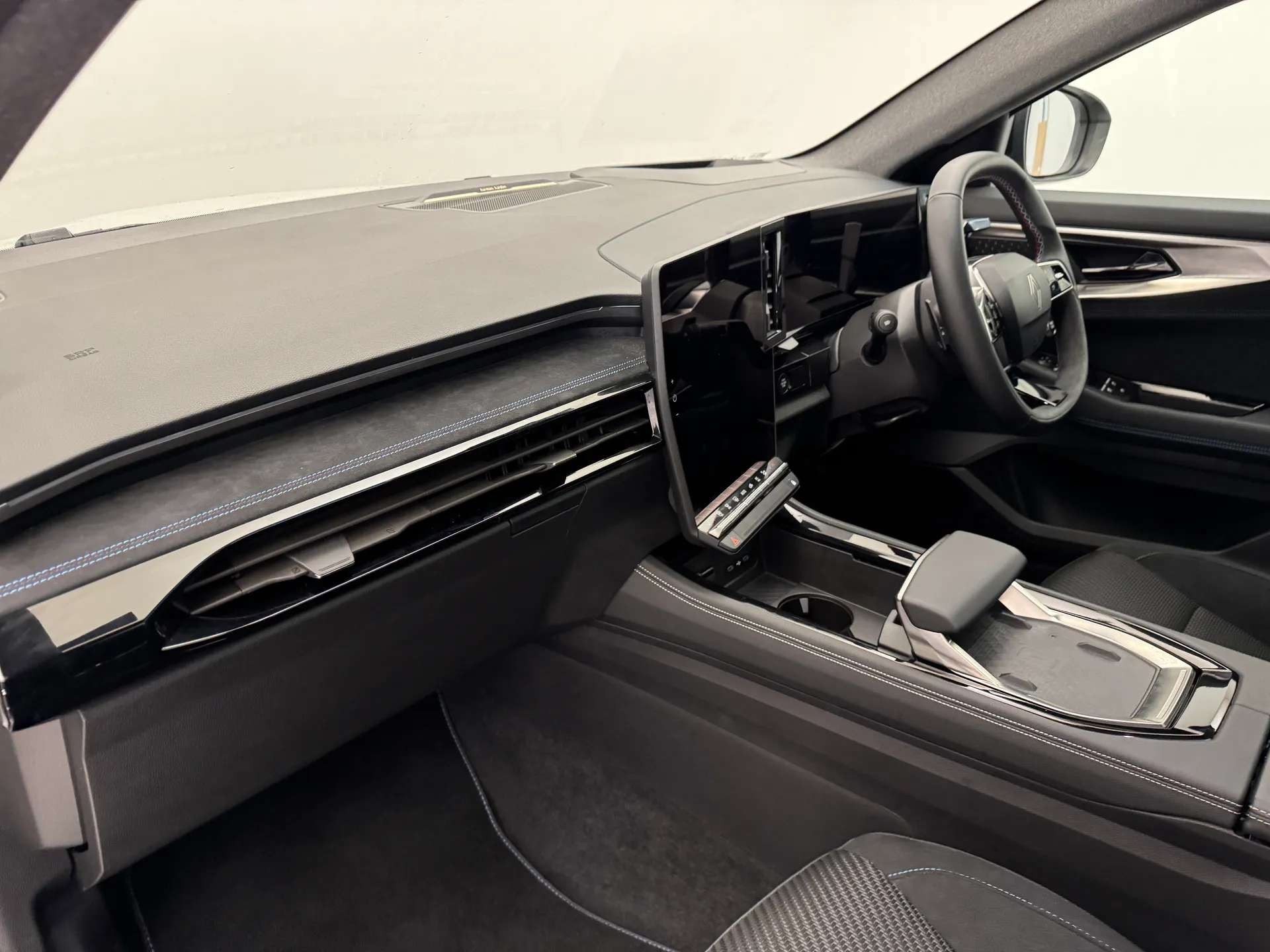 2023 RENAULT AUSTRAL 2023 RENAULT AUSTRAL