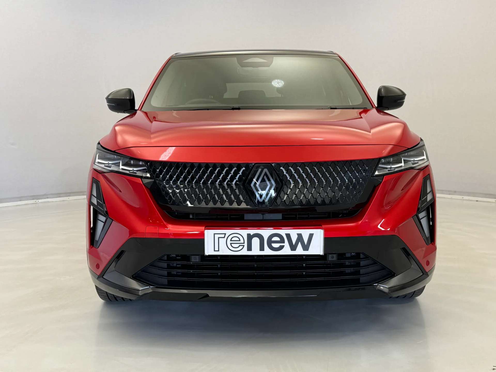 A 2025 RENAULT RAFALE E-Tech FHEV Techno Esprit Alpine 5dr Auto 4C A 2025 RENAULT RAFALE E-Tech FHEV Techno Esprit Alpine 5dr Auto 4C