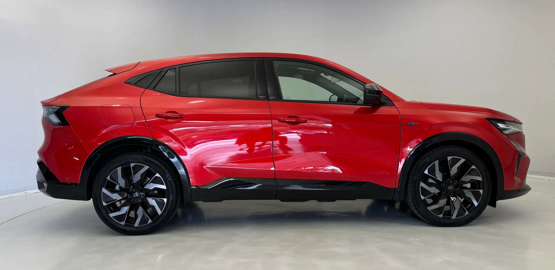 2025 RENAULT RAFALE 2025 RENAULT RAFALE