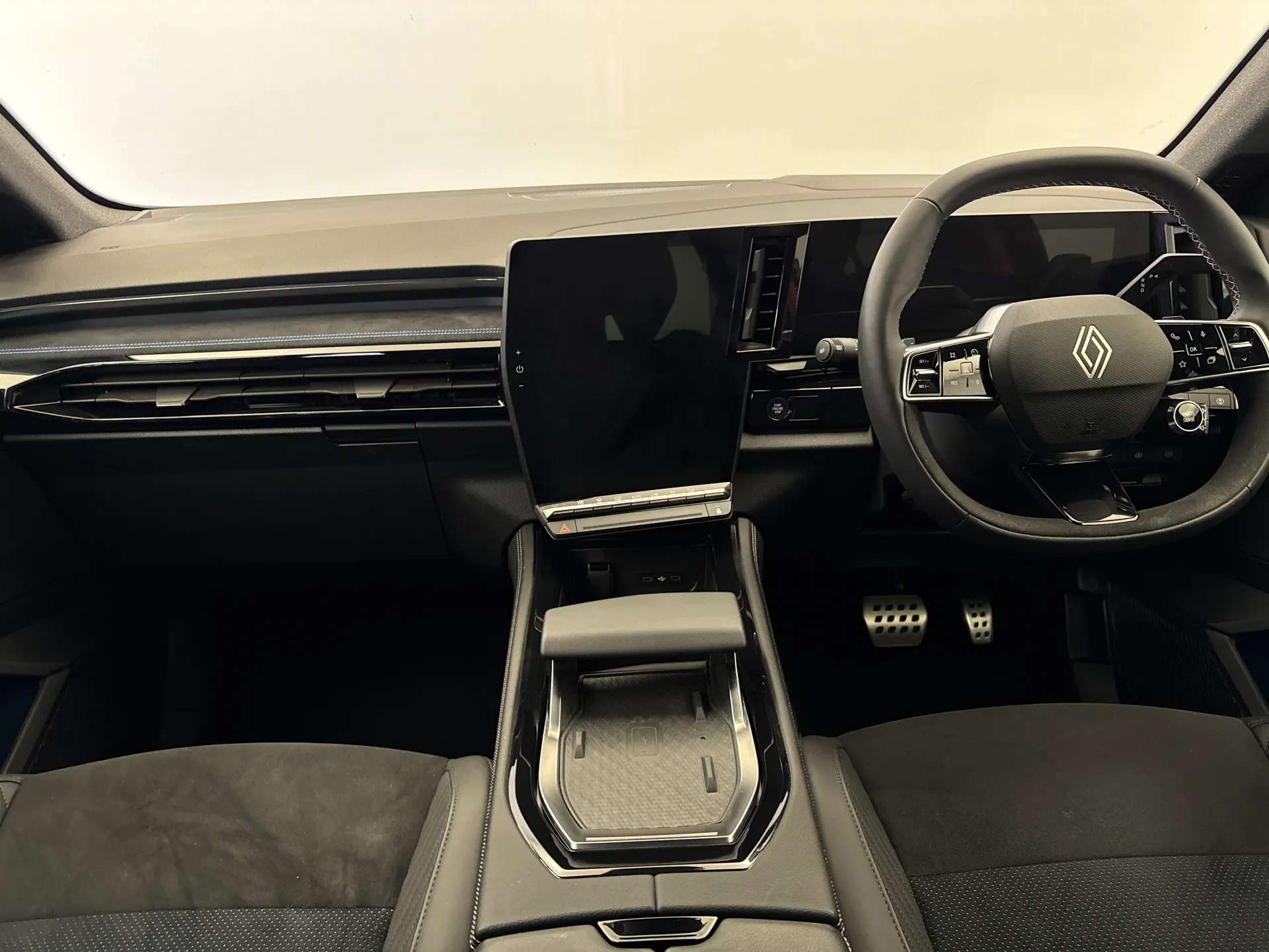 2025 RENAULT RAFALE 2025 RENAULT RAFALE