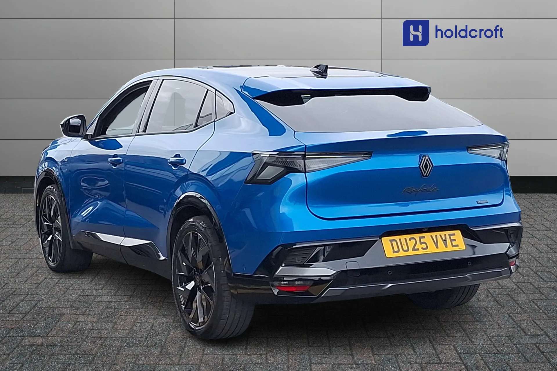 A 2025 RENAULT RAFALE E-Tech FHEV Techno Esprit Alpine 5dr Auto 4C A 2025 RENAULT RAFALE E-Tech FHEV Techno Esprit Alpine 5dr Auto 4C