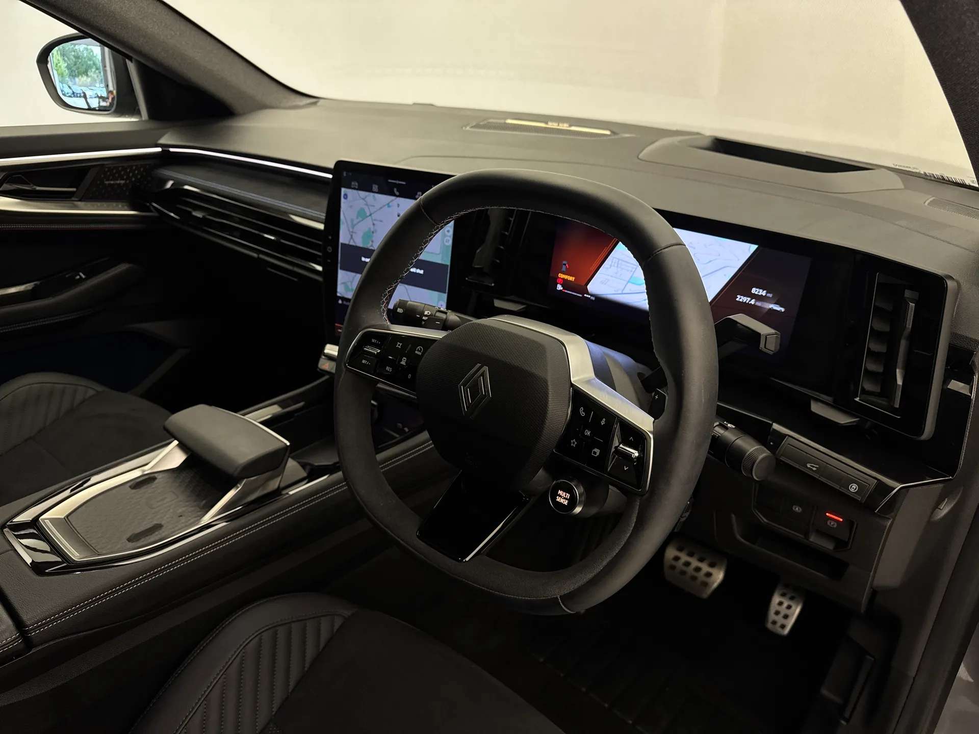 2025 RENAULT RAFALE 2025 RENAULT RAFALE