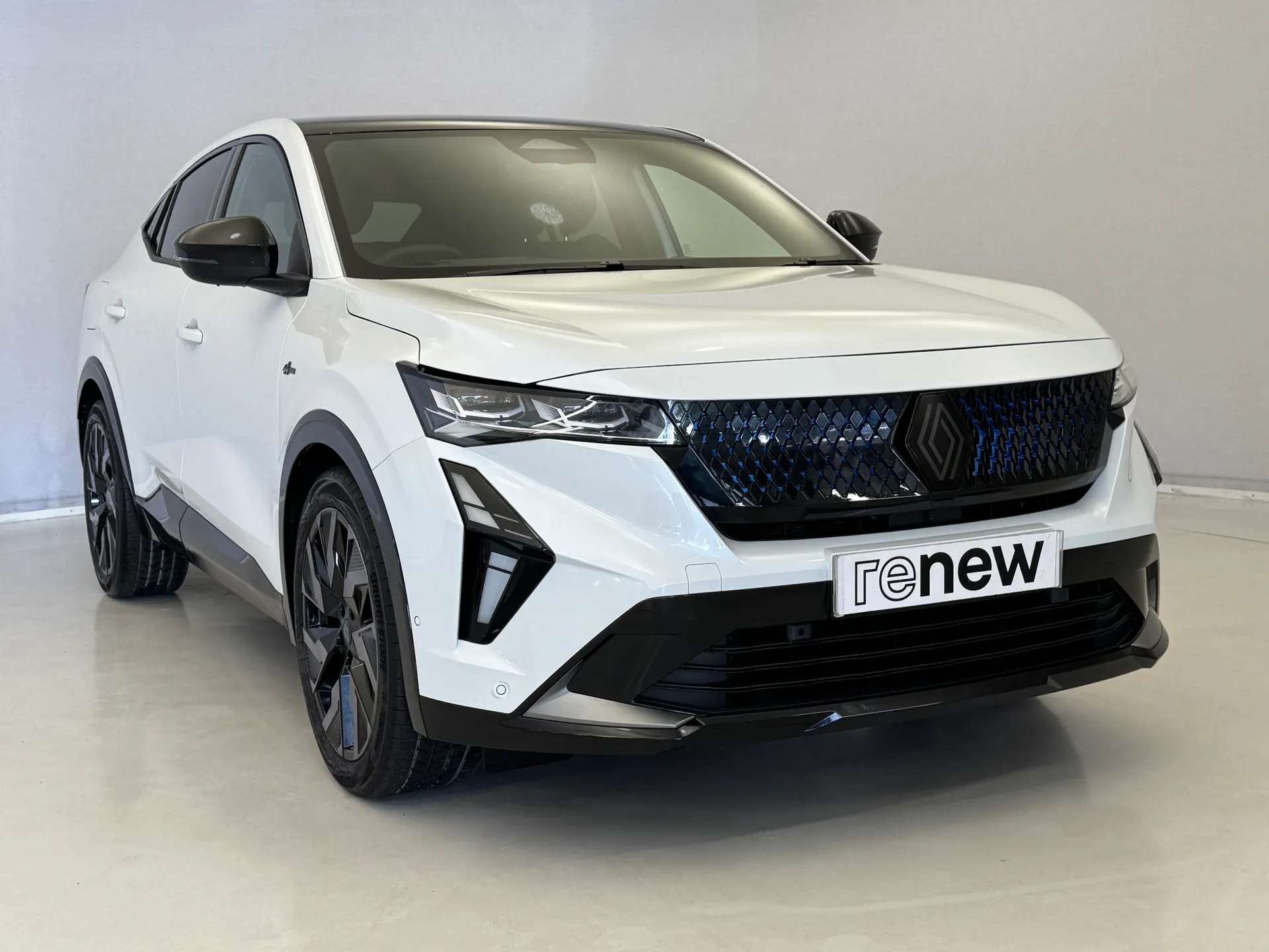 A 2025 RENAULT RAFALE E-Tech FHEV Techno Esprit Alpine 5dr Auto 4C A 2025 RENAULT RAFALE E-Tech FHEV Techno Esprit Alpine 5dr Auto 4C