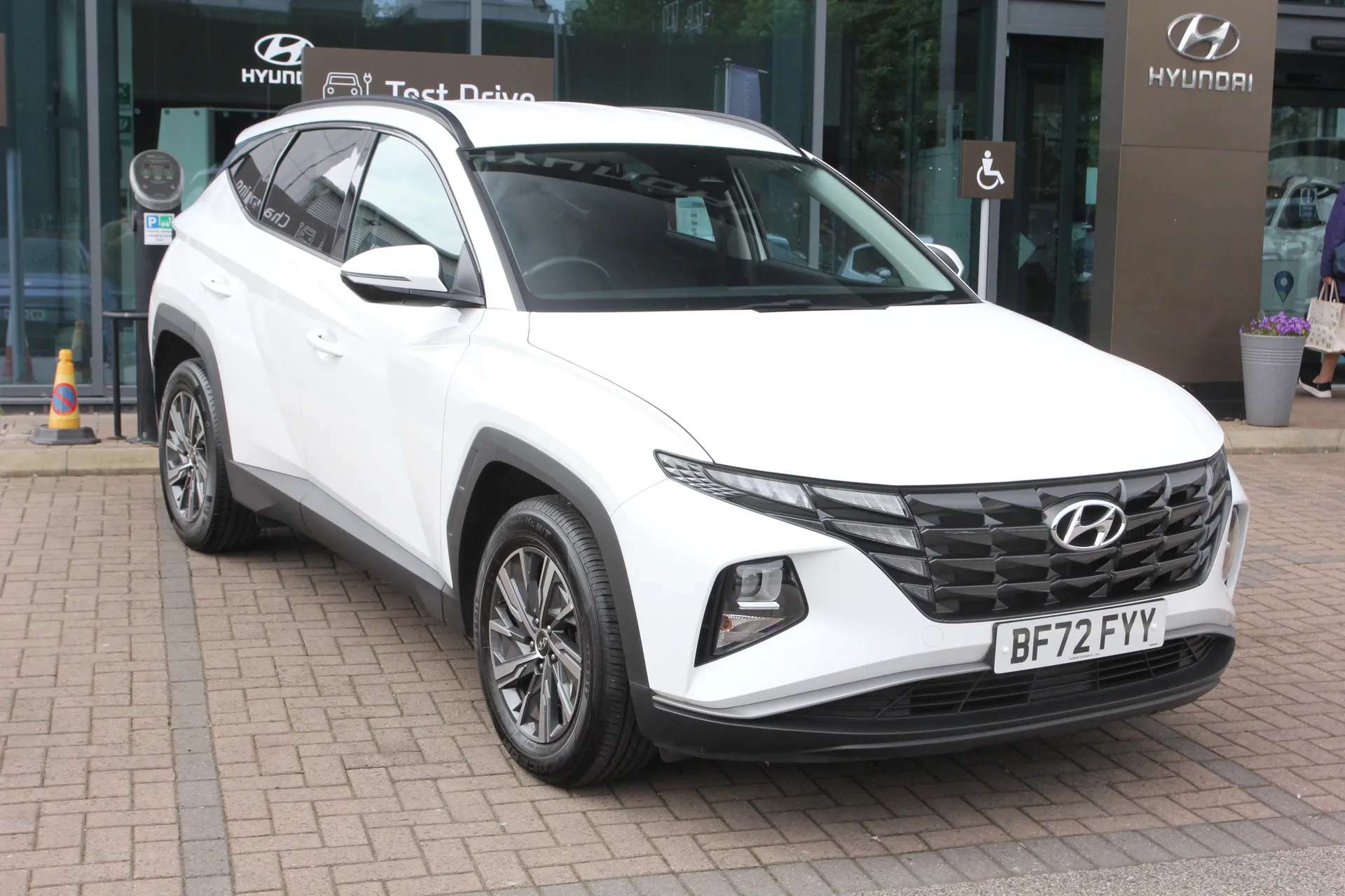 A 2022 HYUNDAI TUCSON 1.6 TGDi SE Connect 5dr 2WD A 2022 HYUNDAI TUCSON 1.6 TGDi SE Connect 5dr 2WD