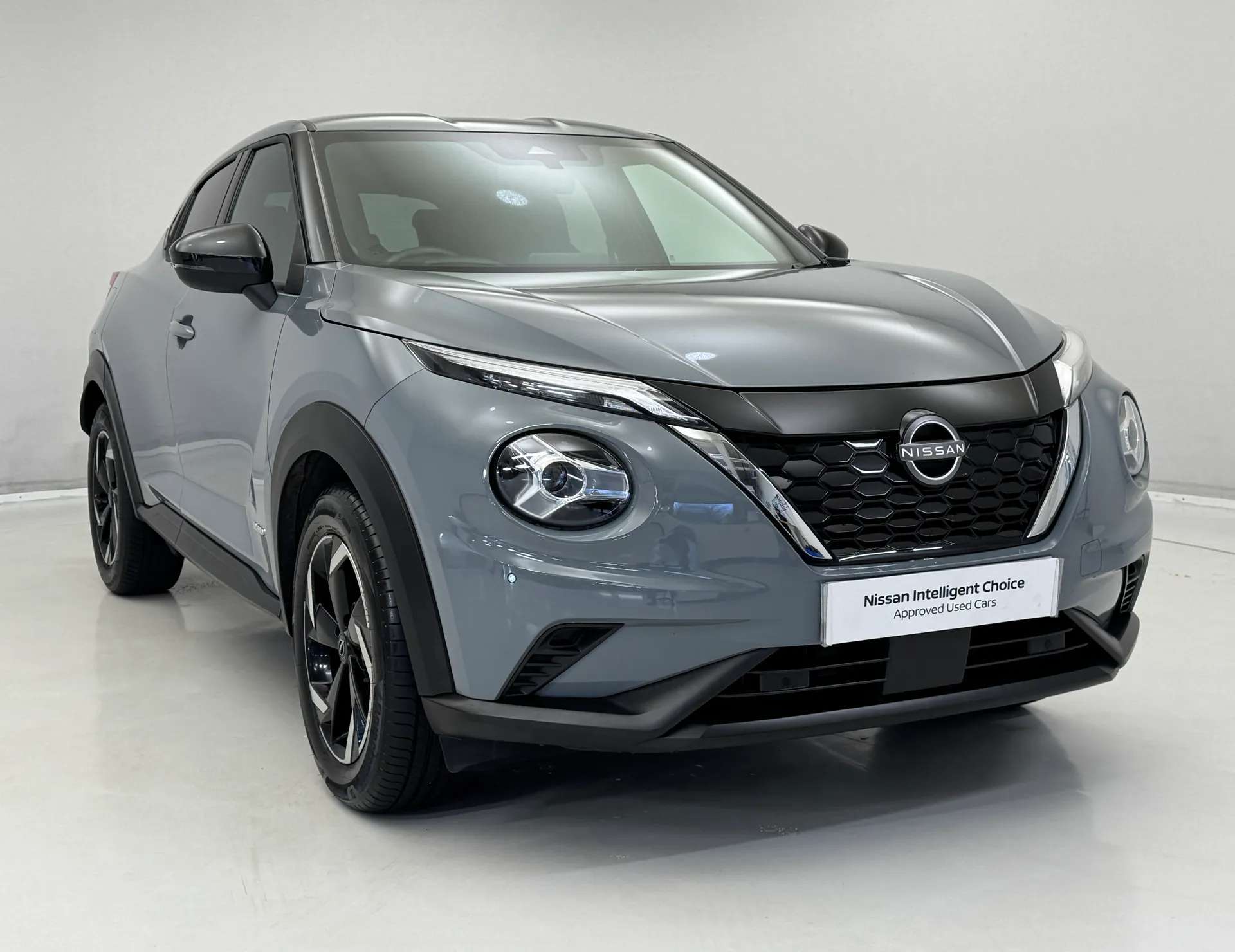 A 2023 NISSAN JUKE 1.6 Hybrid N-Connecta 5dr Auto A 2023 NISSAN JUKE 1.6 Hybrid N-Connecta 5dr Auto