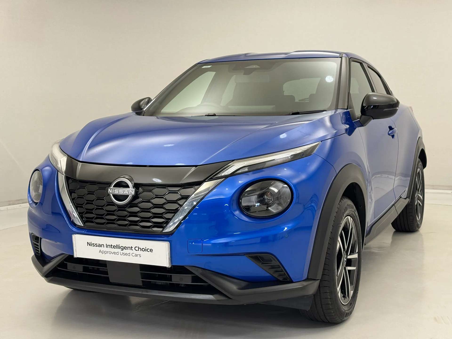 A 2025 NISSAN JUKE 1.6 Hybrid N-Connecta 5dr Auto A 2025 NISSAN JUKE 1.6 Hybrid N-Connecta 5dr Auto