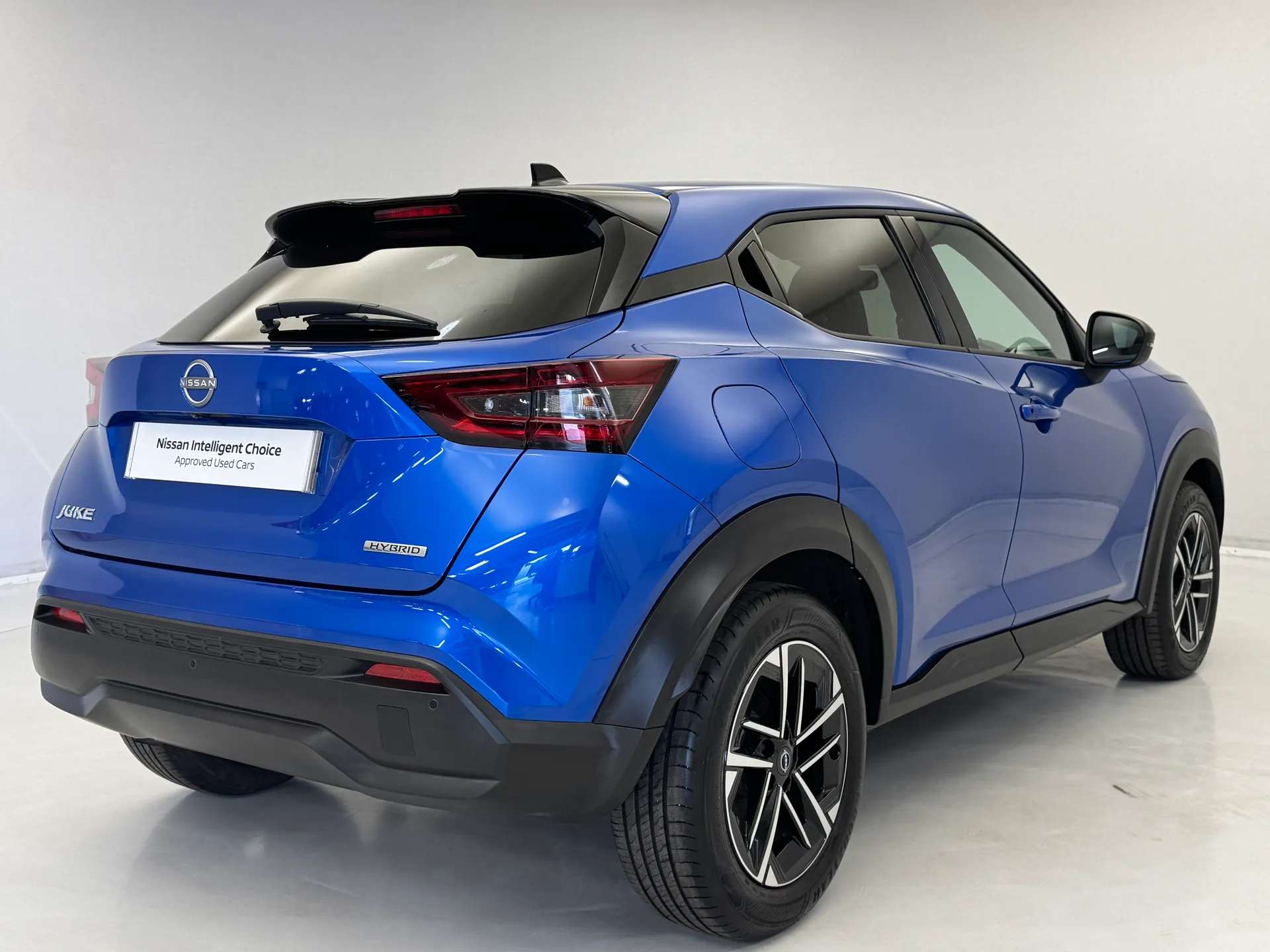 A 2025 NISSAN JUKE 1.6 Hybrid N-Connecta 5dr Auto A 2025 NISSAN JUKE 1.6 Hybrid N-Connecta 5dr Auto