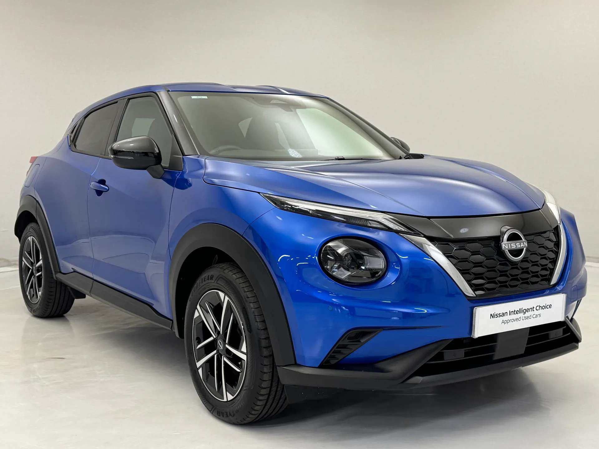 A 2025 NISSAN JUKE 1.6 Hybrid N-Connecta 5dr Auto A 2025 NISSAN JUKE 1.6 Hybrid N-Connecta 5dr Auto