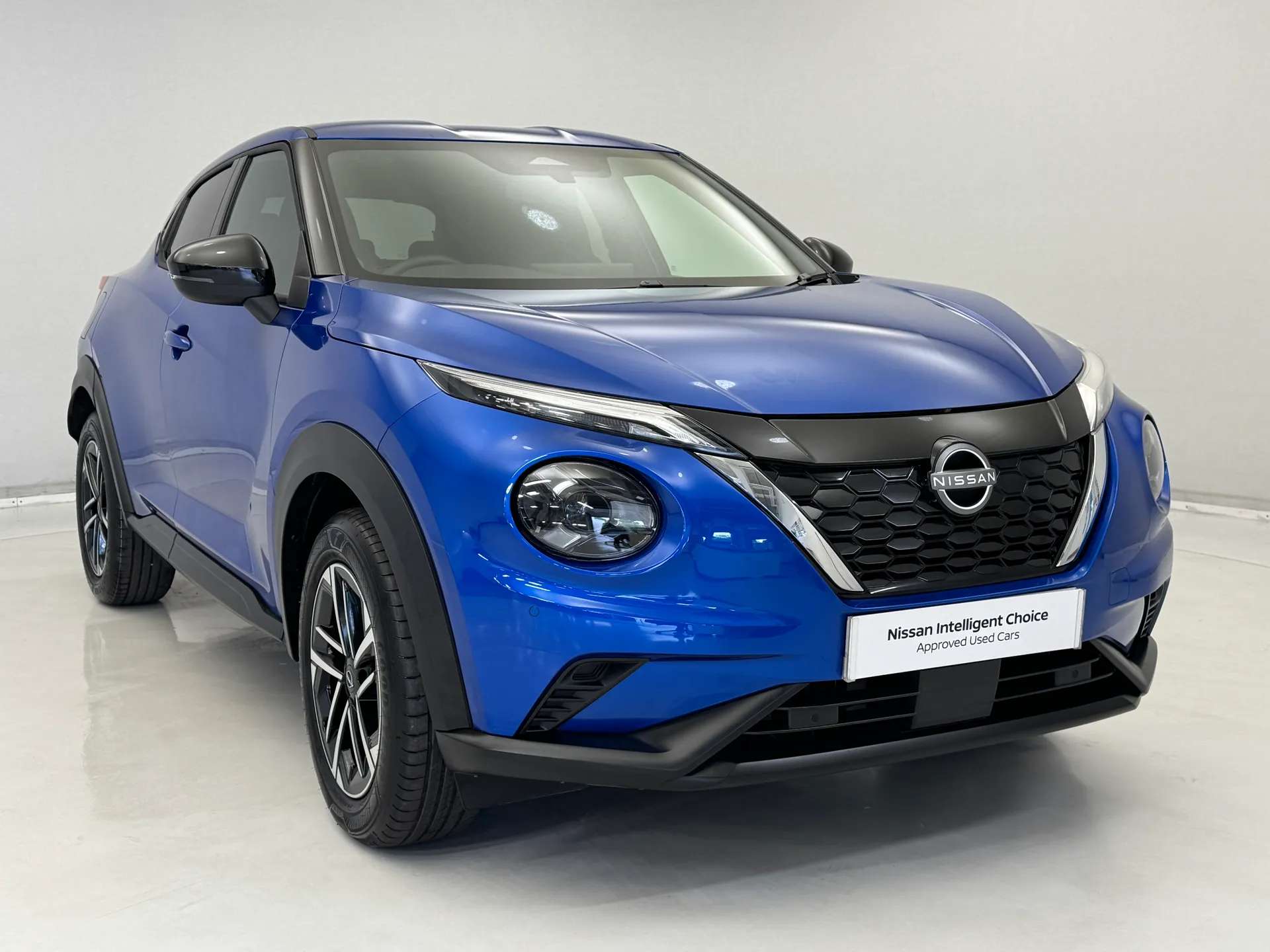 A 2025 NISSAN JUKE 1.6 Hybrid N-Connecta 5dr Auto A 2025 NISSAN JUKE 1.6 Hybrid N-Connecta 5dr Auto