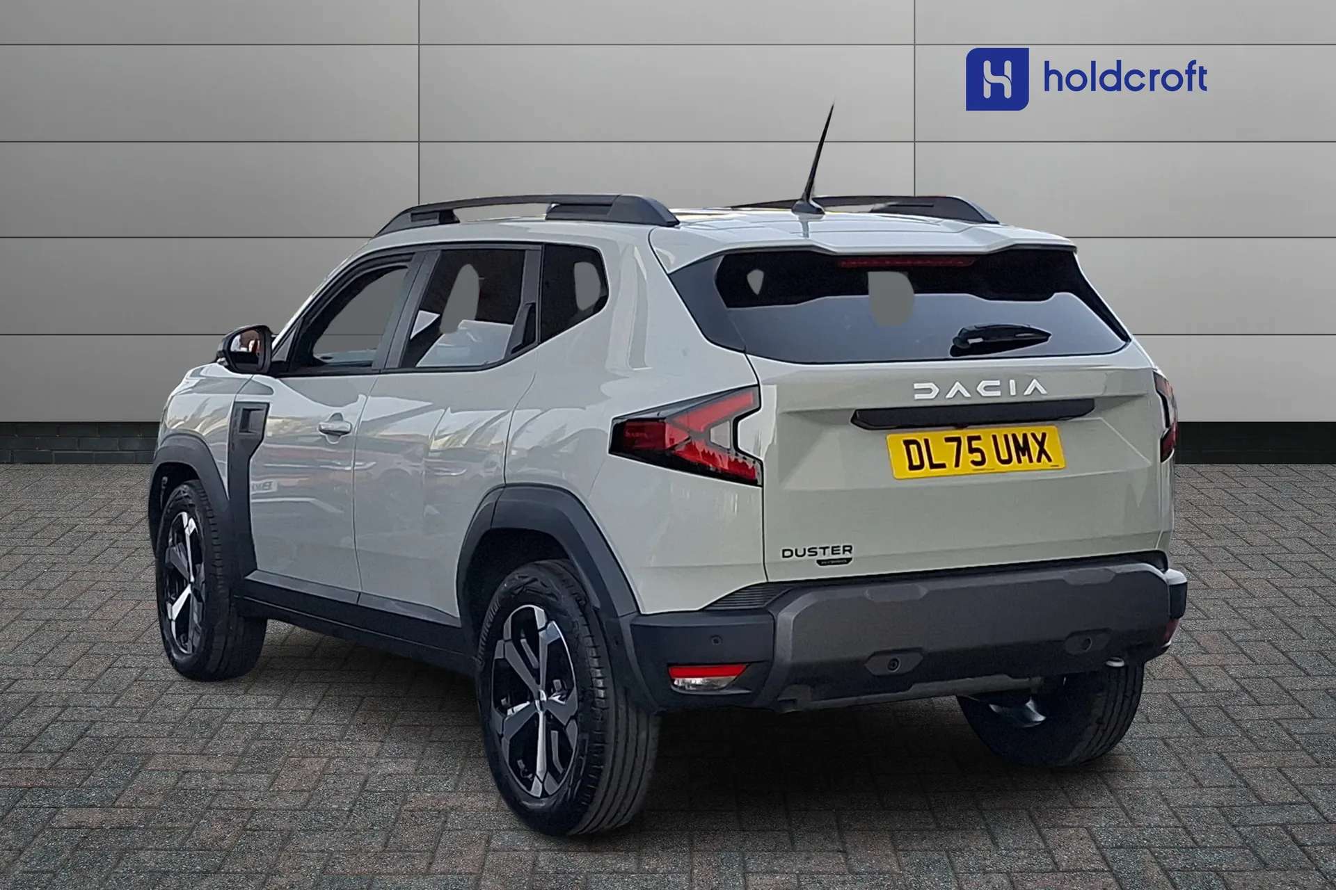 A 2025 DACIA DUSTER 1.6 Hybrid 140 Journey 5dr Auto A 2025 DACIA DUSTER 1.6 Hybrid 140 Journey 5dr Auto