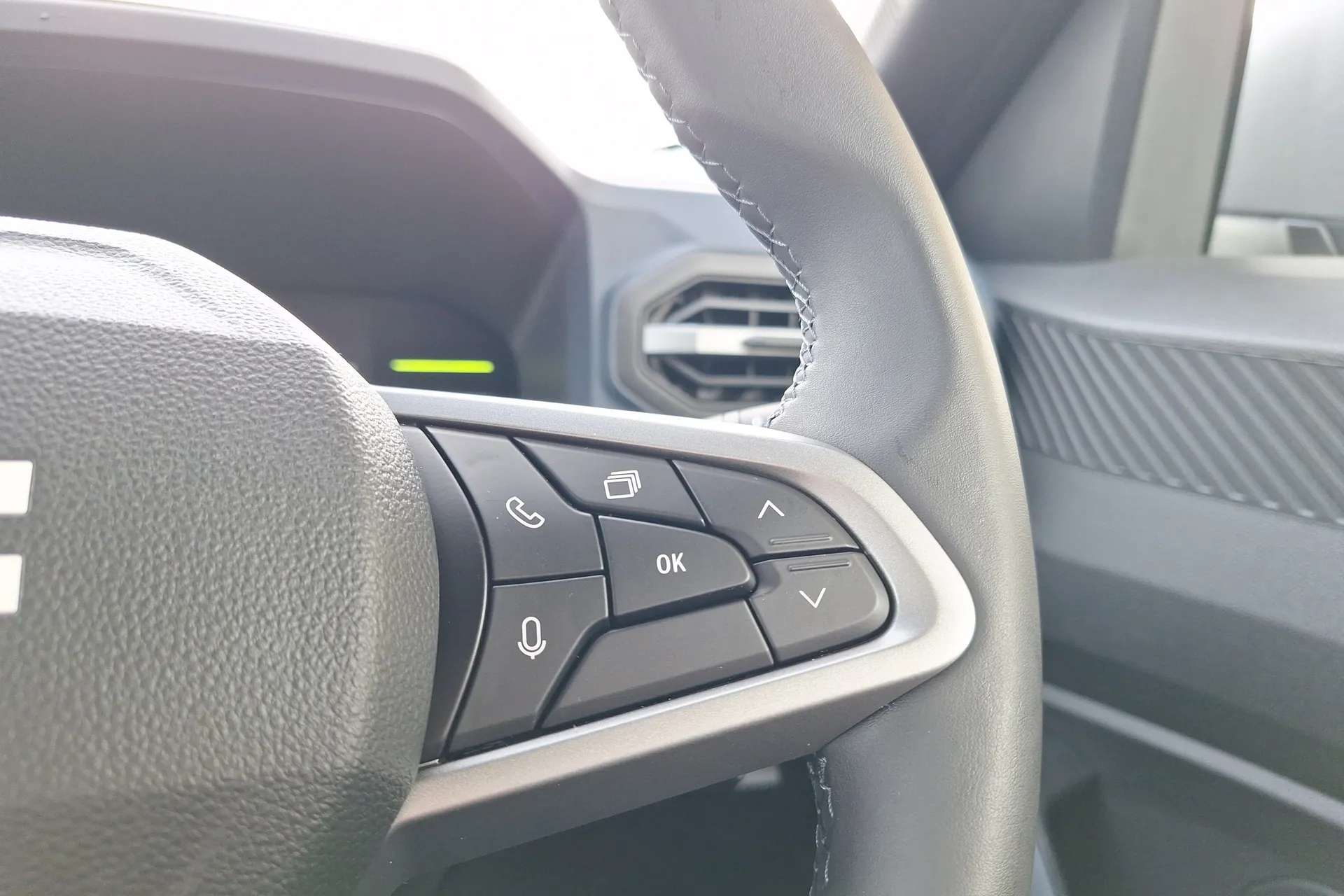 2025 DACIA DUSTER 2025 DACIA DUSTER