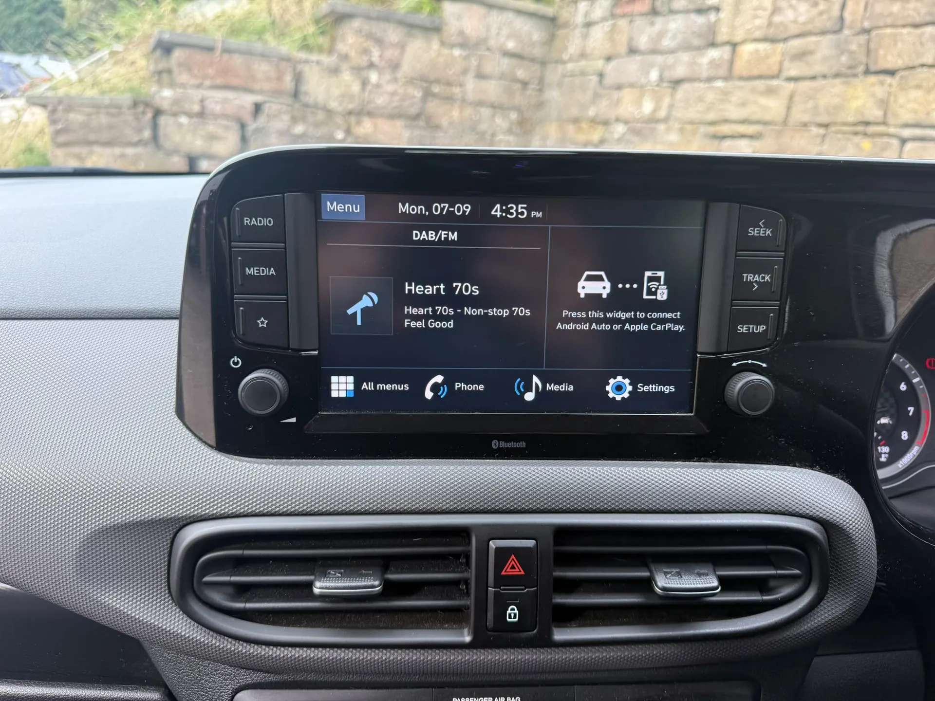 2023 HYUNDAI I10 2023 HYUNDAI I10