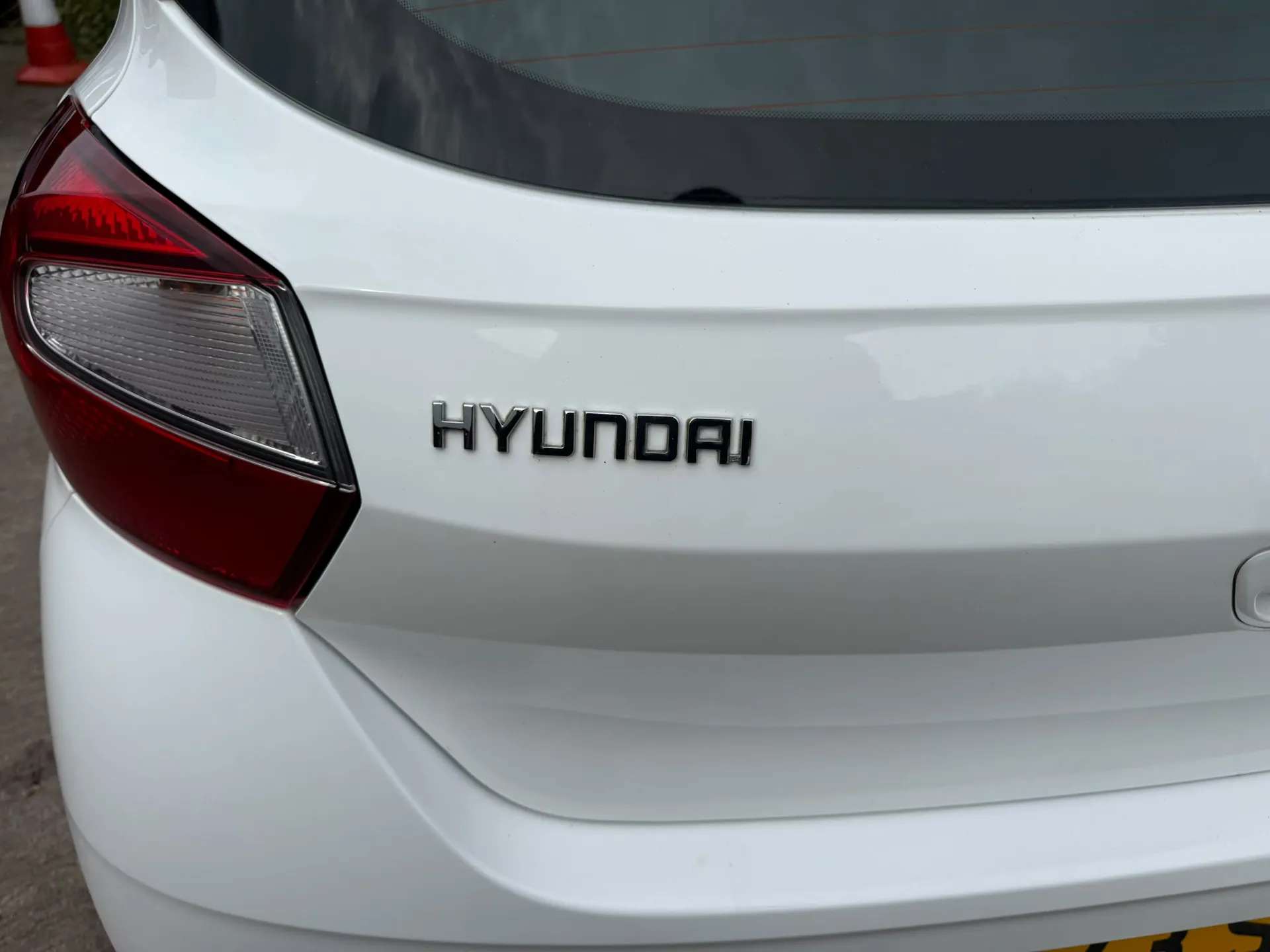 2023 HYUNDAI I10 2023 HYUNDAI I10
