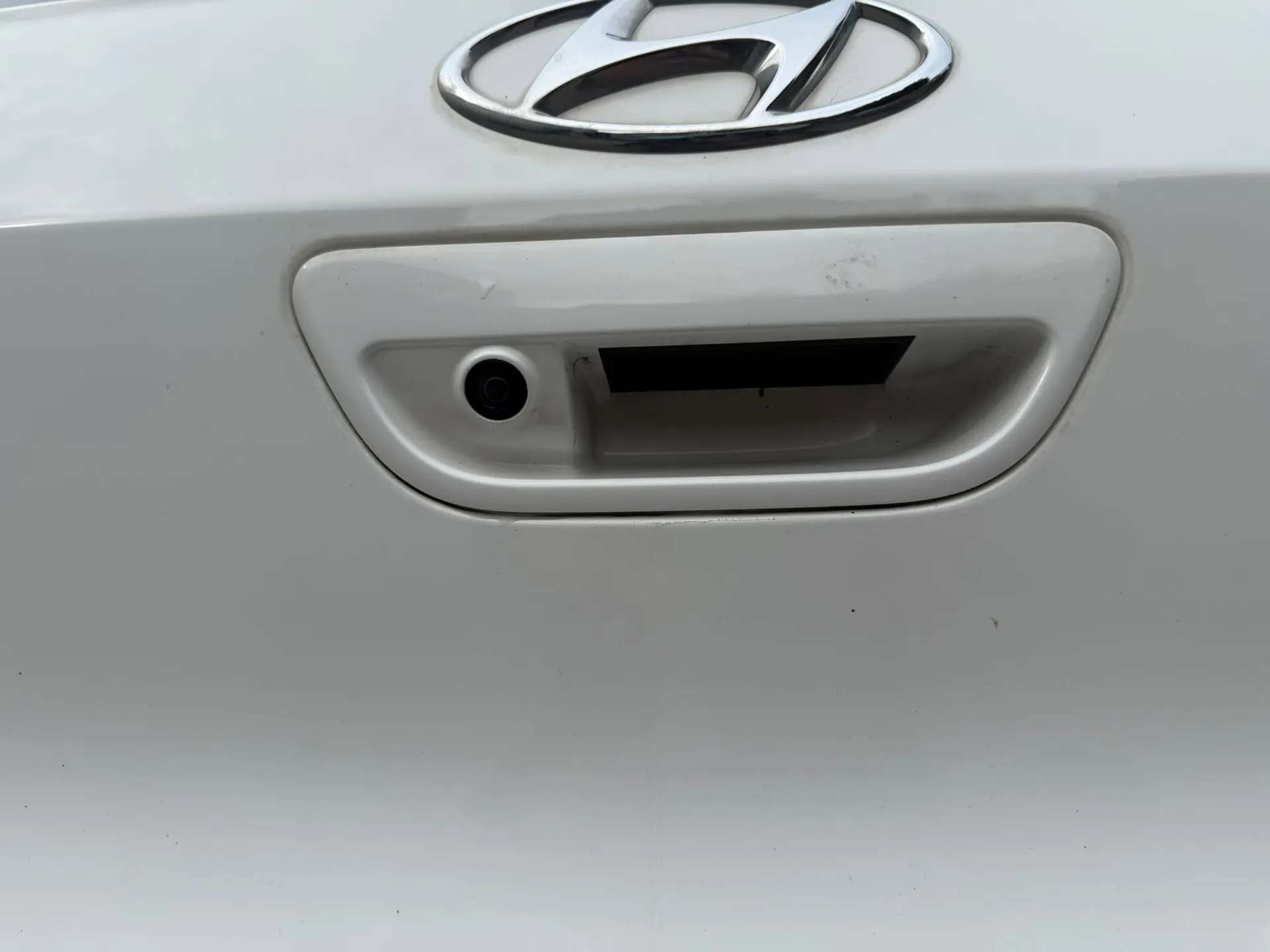 2023 HYUNDAI I10 2023 HYUNDAI I10