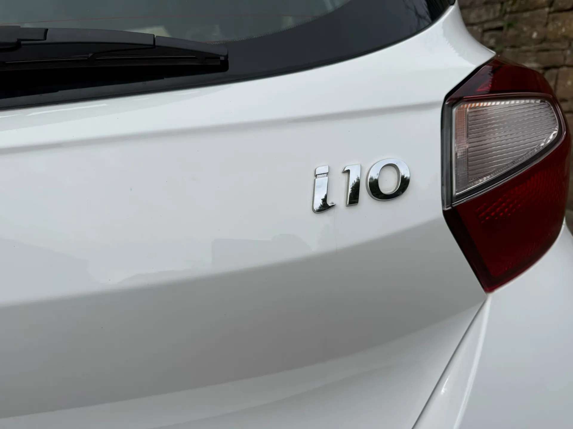 2023 HYUNDAI I10 2023 HYUNDAI I10
