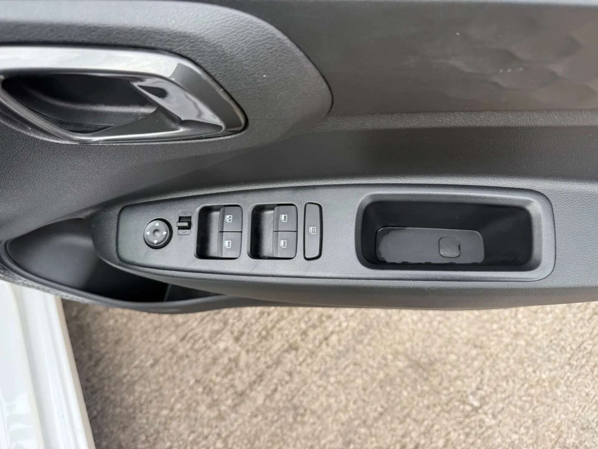 2023 HYUNDAI I10 2023 HYUNDAI I10