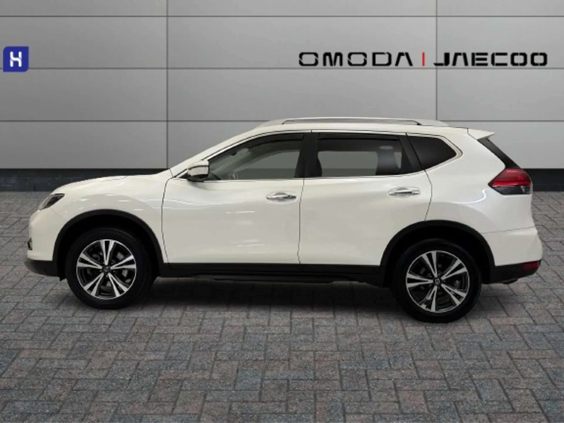 A 2019 NISSAN X-TRAIL 1.3 DiG-T N-Connecta 5dr DCT A 2019 NISSAN X-TRAIL 1.3 DiG-T N-Connecta 5dr DCT